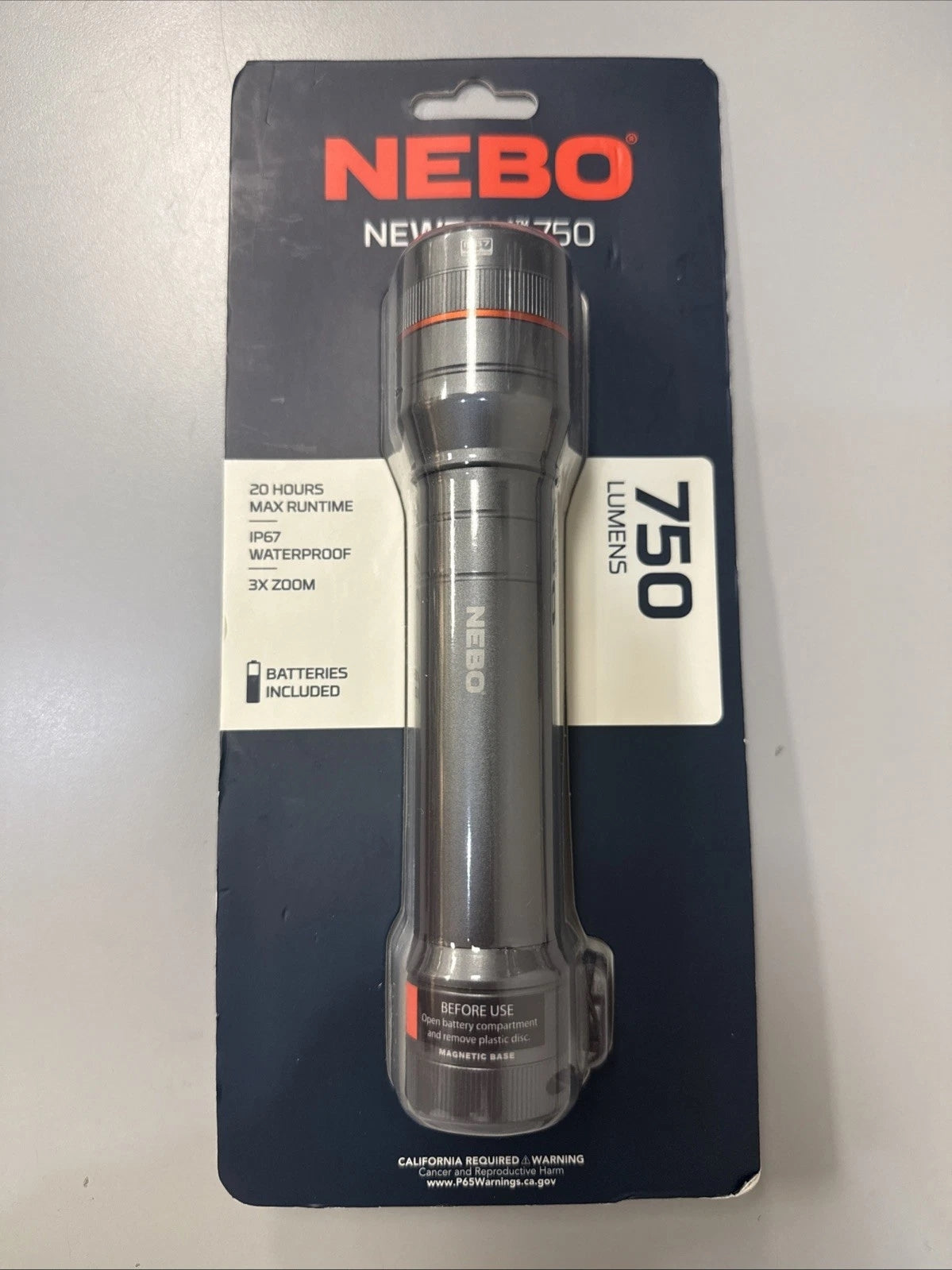 NEBO Newton 750 lm Black LED Flashlight AAA Battery 20 hrs Max Run NEB-FLT-0015