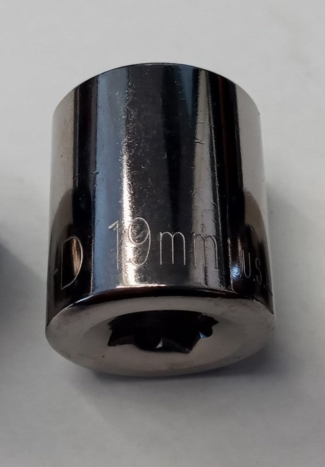 KD Tools 528119 19mm Standard Metric 3/8" Drive 12 Point Socket USA