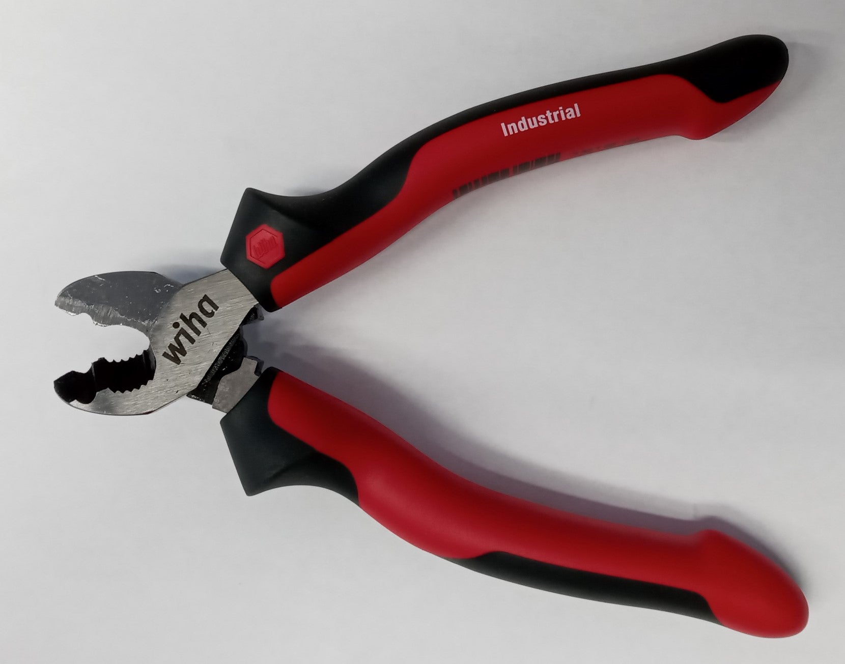 Wiha 30926 INDUSTRIAL CUSHION GRIP SERRATED CABLE CUTTERS 6.75" Germany