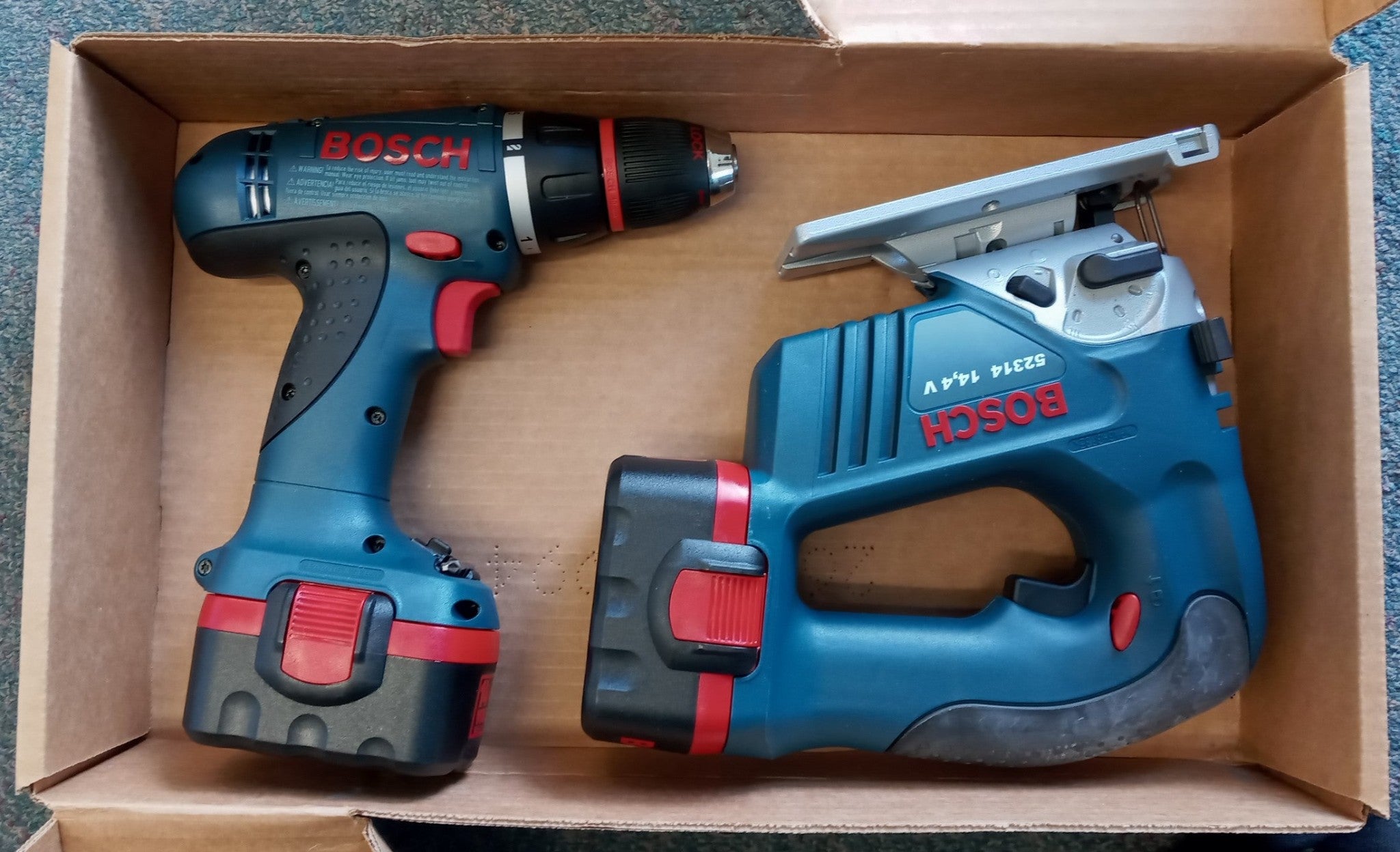 Bosch 92614DJ Combo Pack 14.4V 3/8" Cordless Driver & 14.4V Cordless Jigsaw