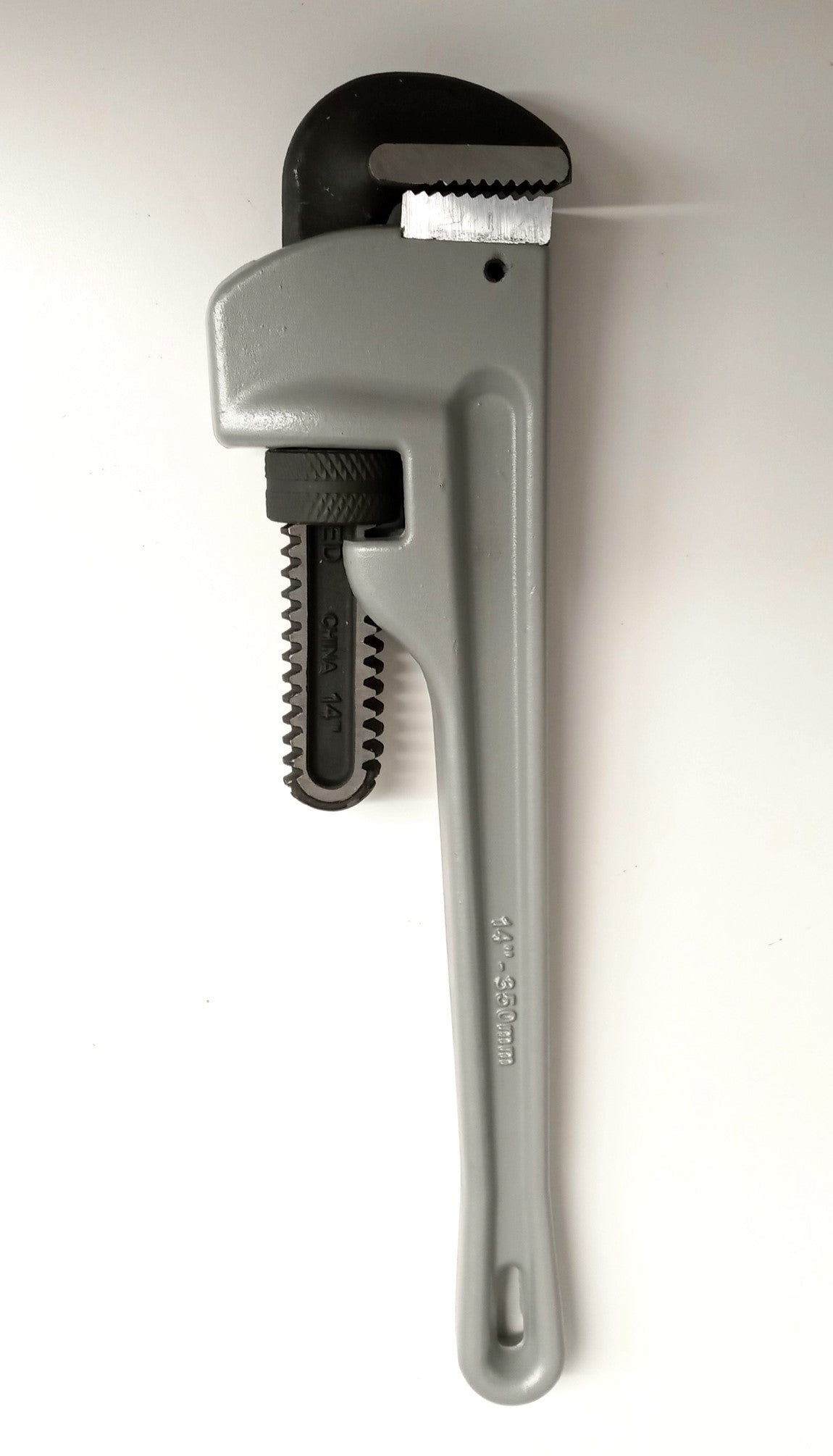 Superior Tool Company 04814 14-Inch Heavy Duty Straight Aluminum Pipe Wrench