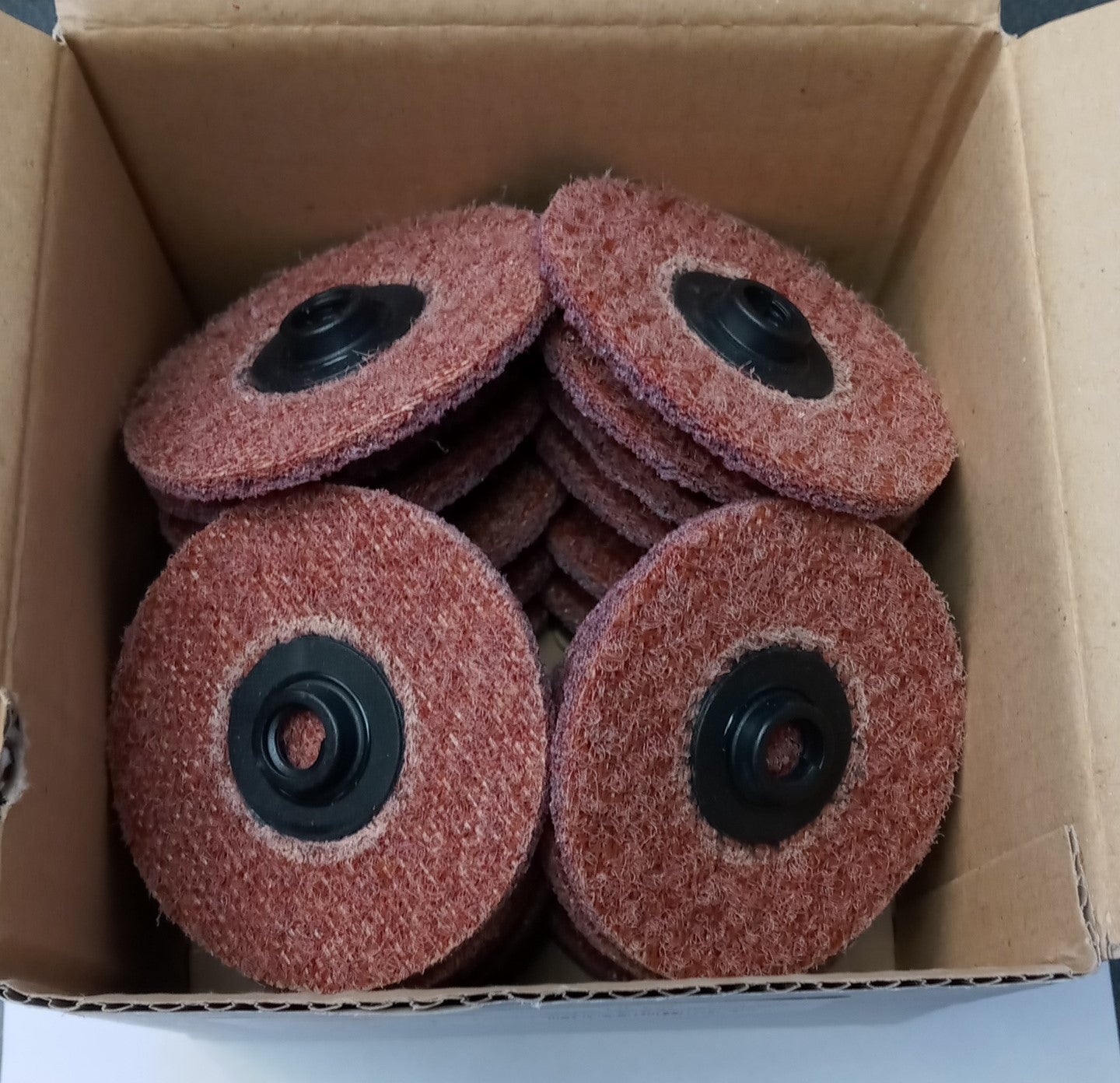 CGW 59753 3" Turn On Quick Change Discs MED-Maroon Surfacing Conditioning 25pk