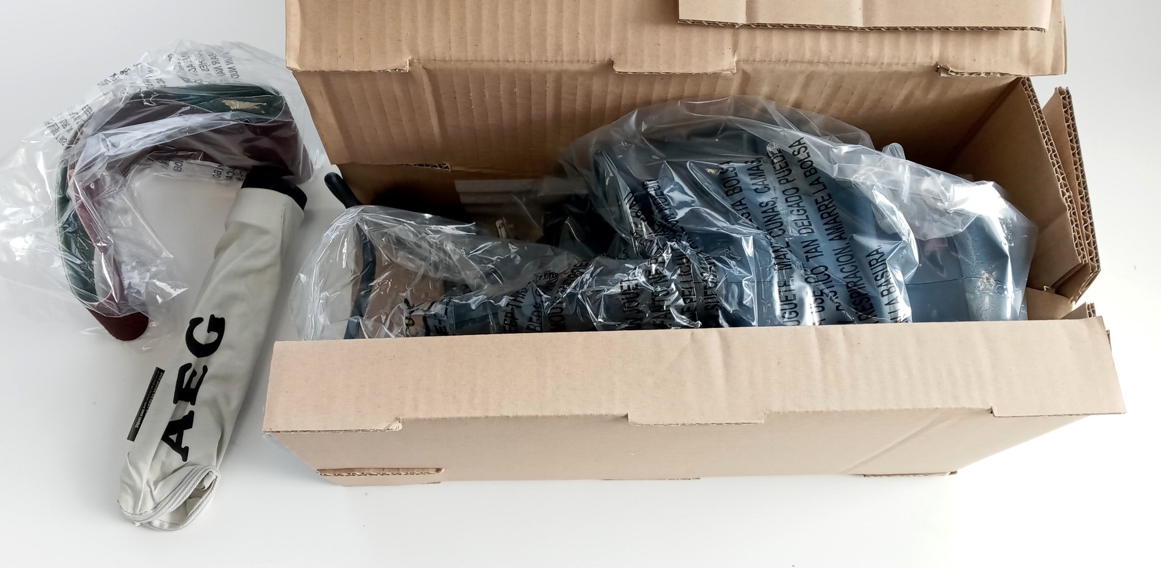 AEG Aeg-LB321 Belt Sander 3" x 21" Corded