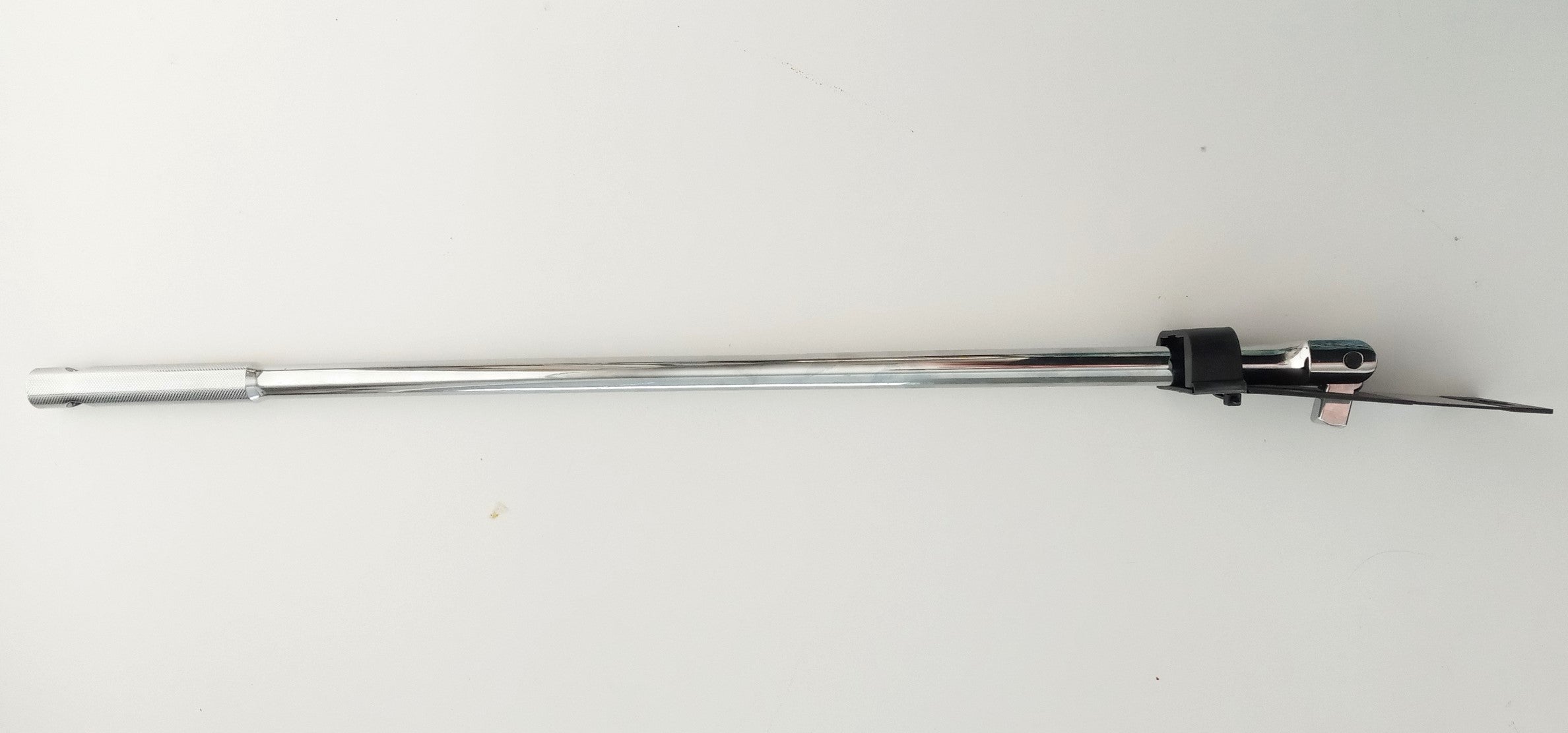 JobSmart 24-inch 1/2 in. Drive Flex Handle Breaker Bar JS10213