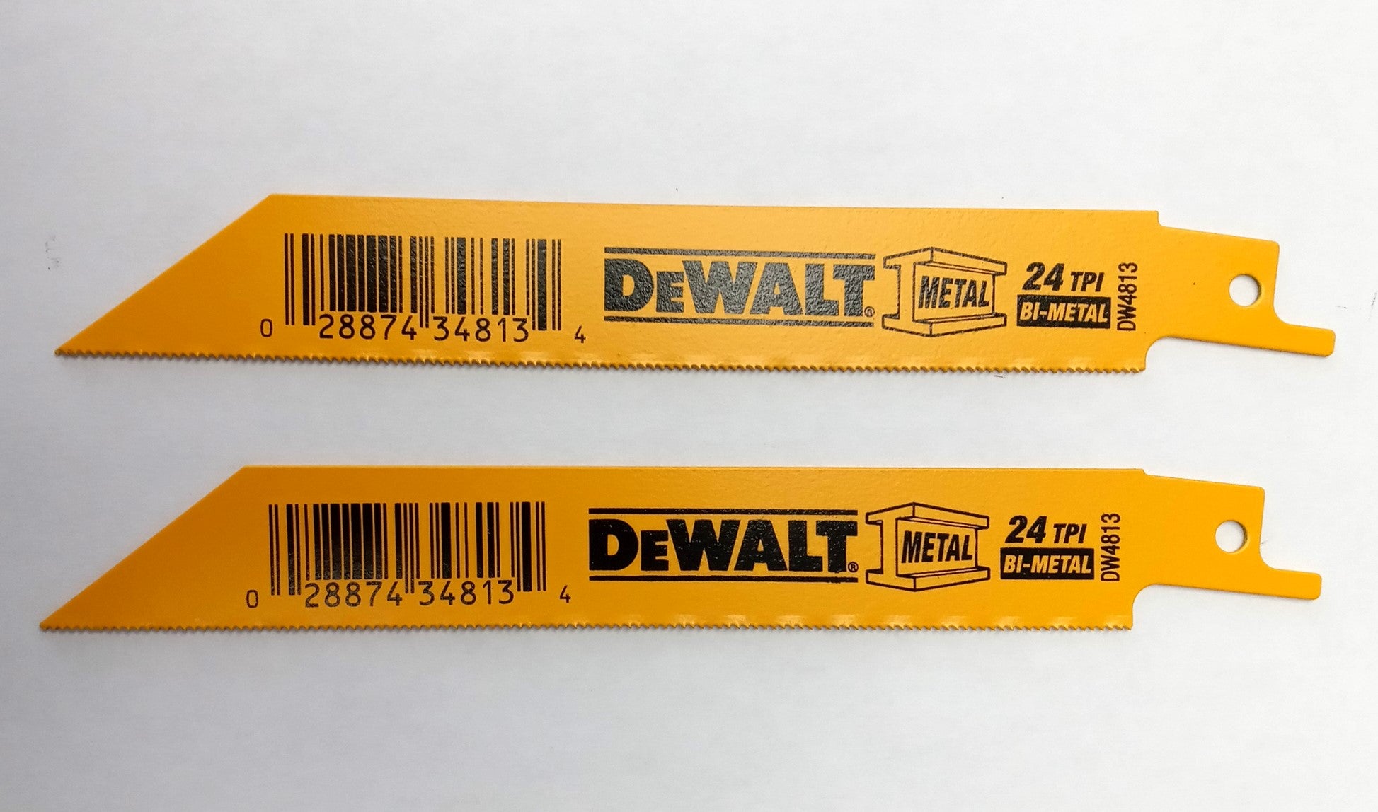 Dewalt Straight Back Bi-Metal 6" x 24 TPI Reciprocating Saw Blades 2pcs DW4813