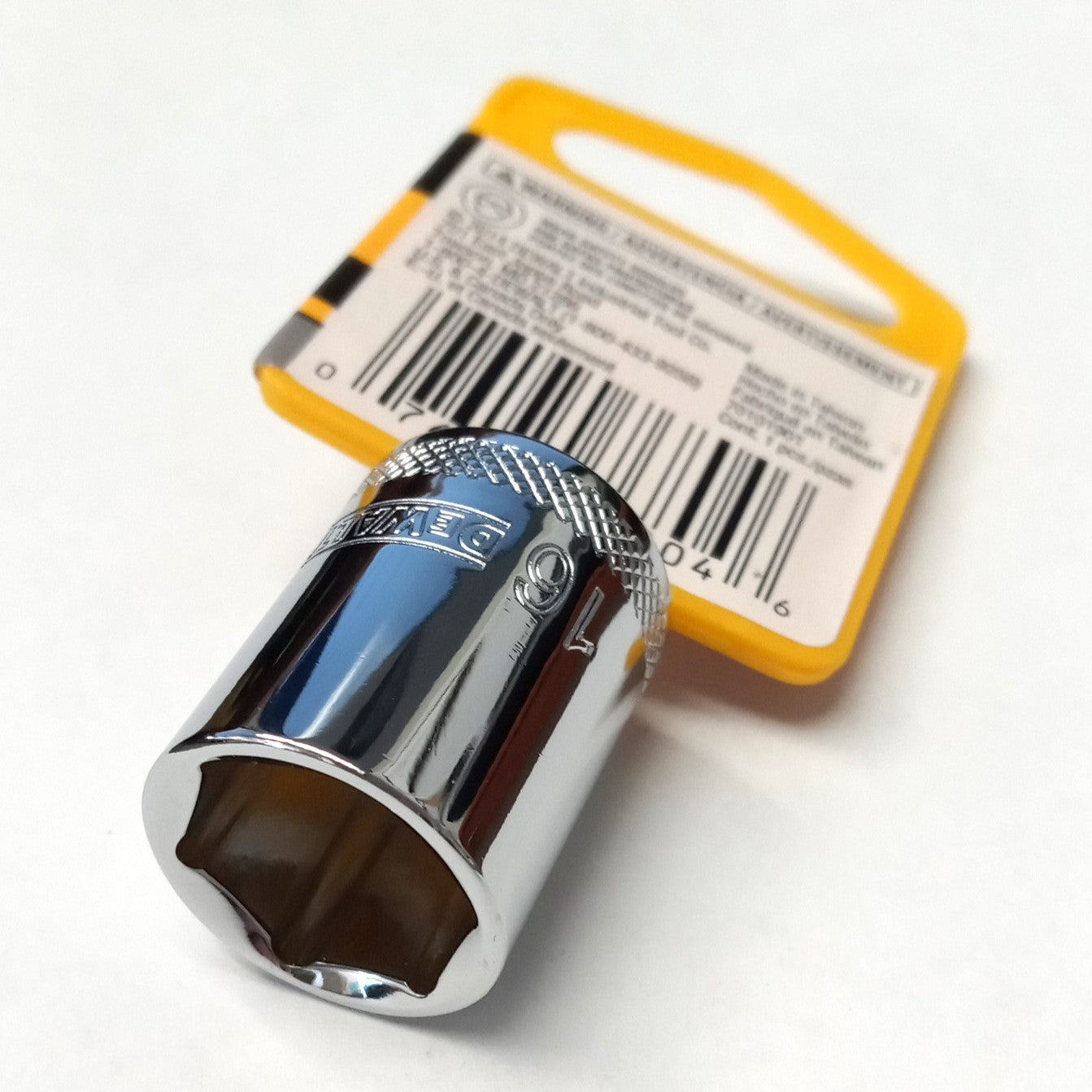 DeWalt 16mm Socket 6 Point 3/8" Drive DWMT863110SP