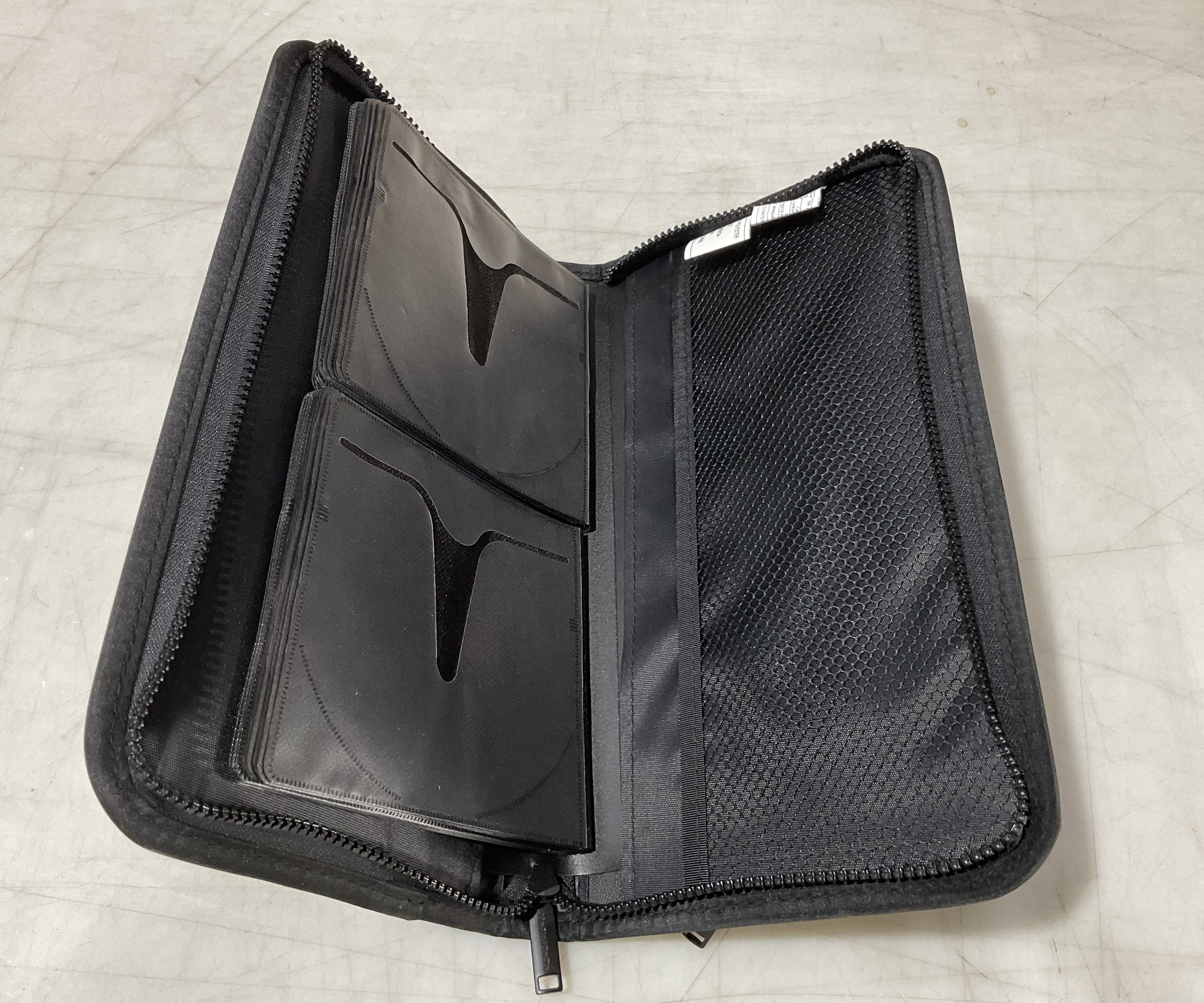 INNOVAGE CD Storage Case 49014-GS