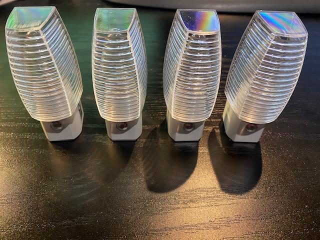 Amertac Faceted Automatic On/Off Sensor Night Light Clear 4-Pack B71055 Bulk