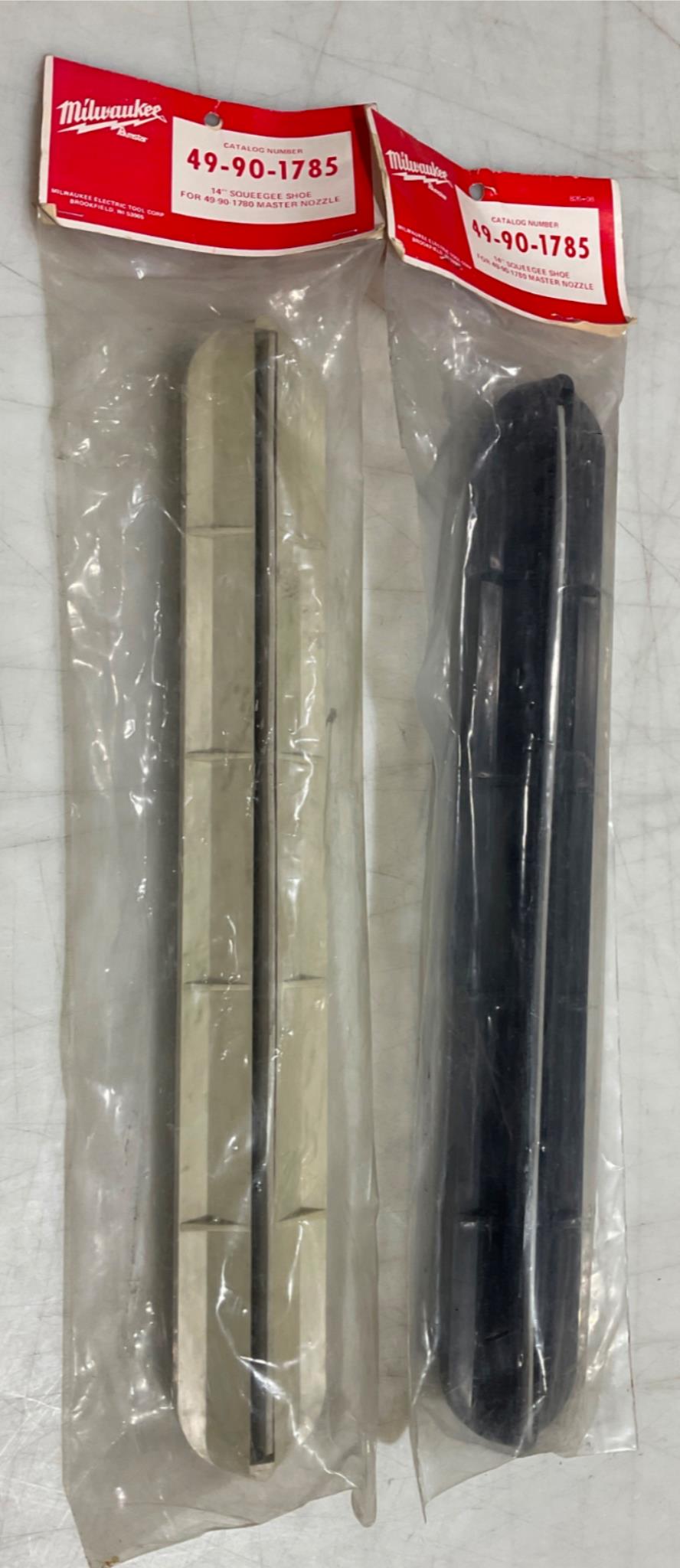 Milwaukee 49-90-1785 14" Squeegee Shoe #95