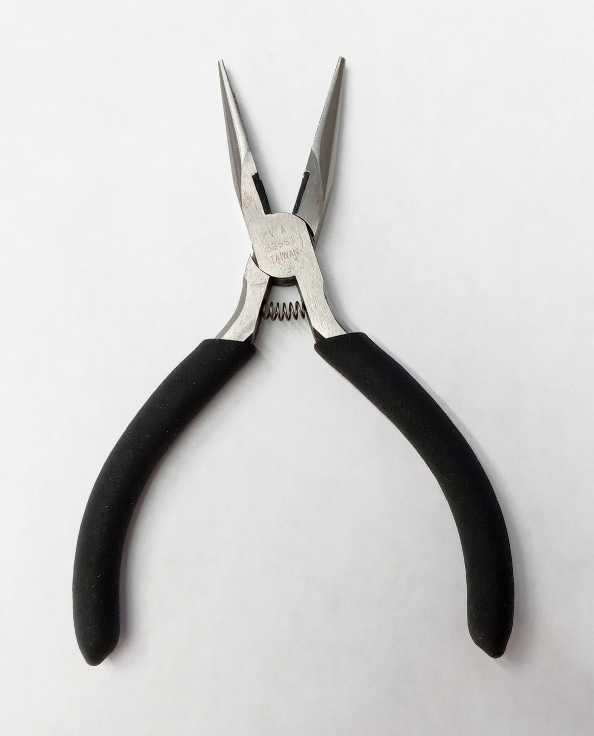 Vermont American Miniature Long‑Nose Plier 52551