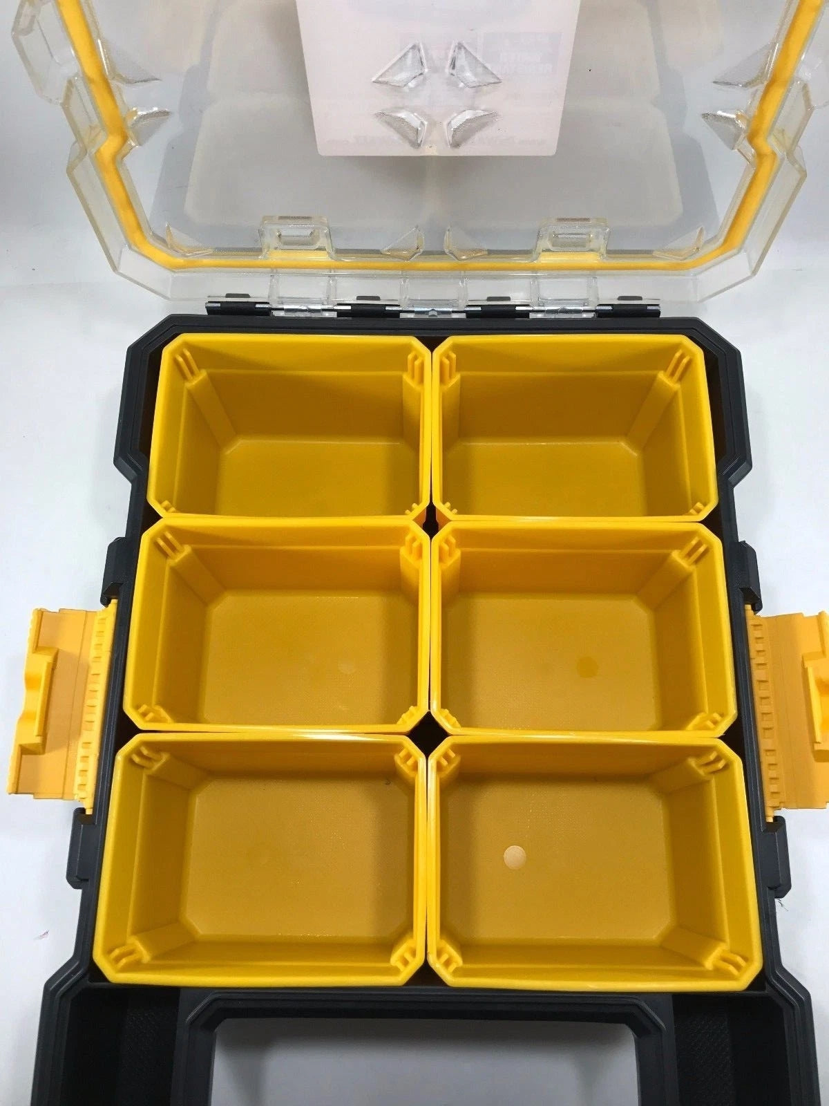 DeWalt 6 Compartment Deep Pro Part/Tool Organizer Stackable DWST14735