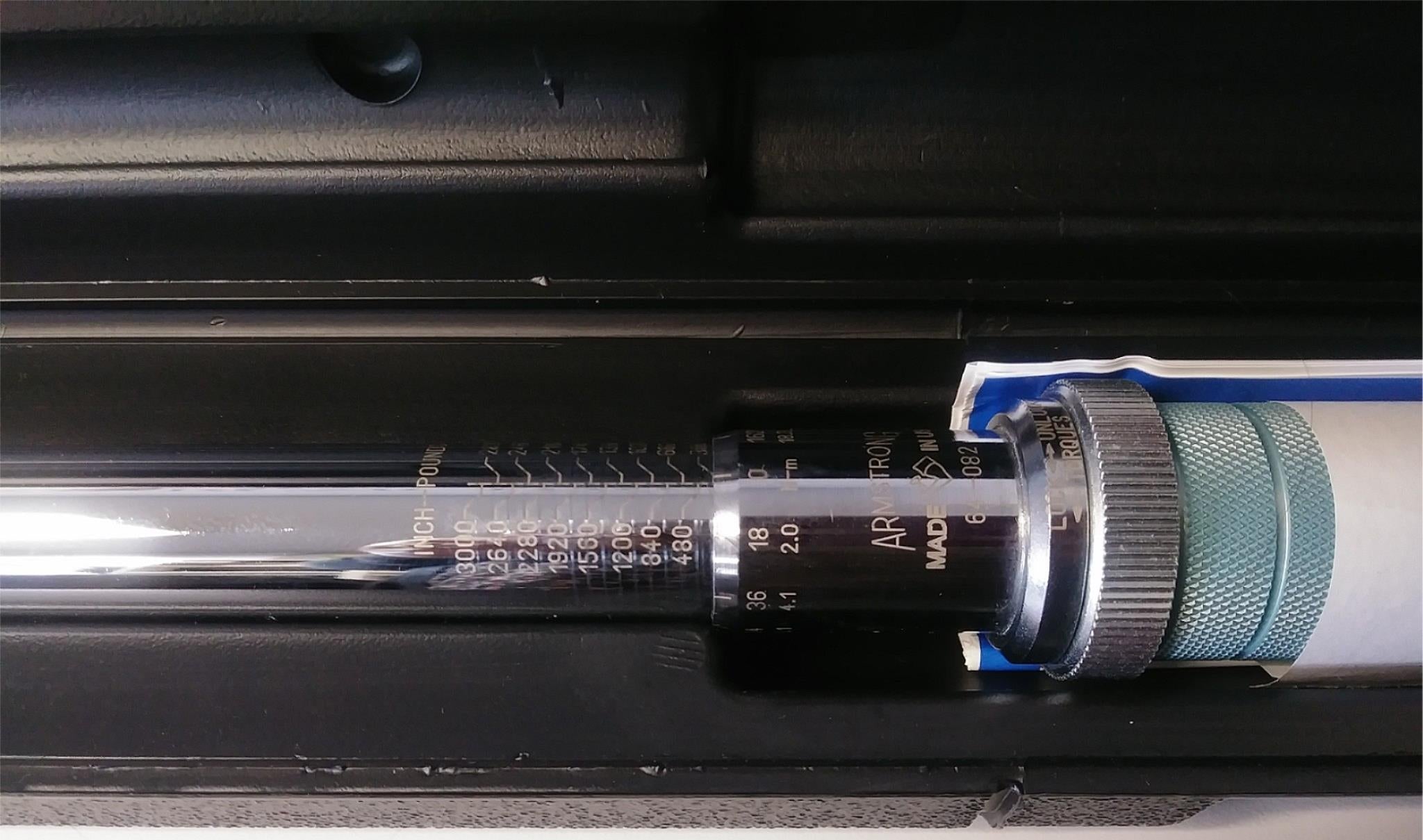 Armstrong 64-082 1/2" Drive Micrometer Torque Wrench 300 to 3000 in-lb USA
