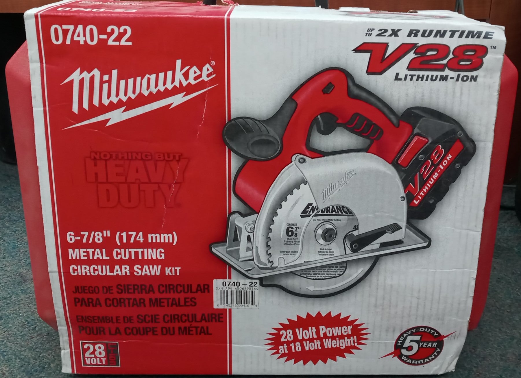 Milwaukee 0740-22 V28 6-7/8" Metal Cutting Saw Kit