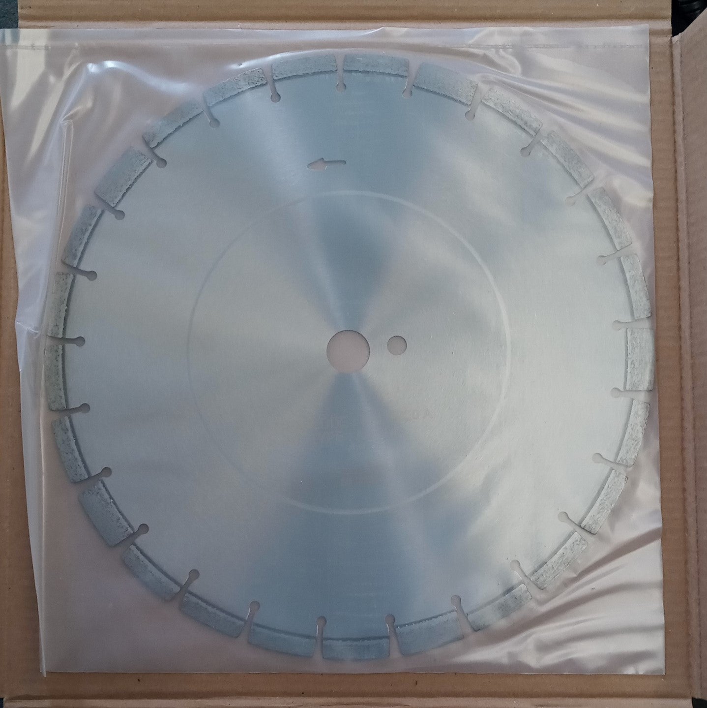 91414020-A Laser Welded 14" Segmented Diamond Saw Blade for Asphalt