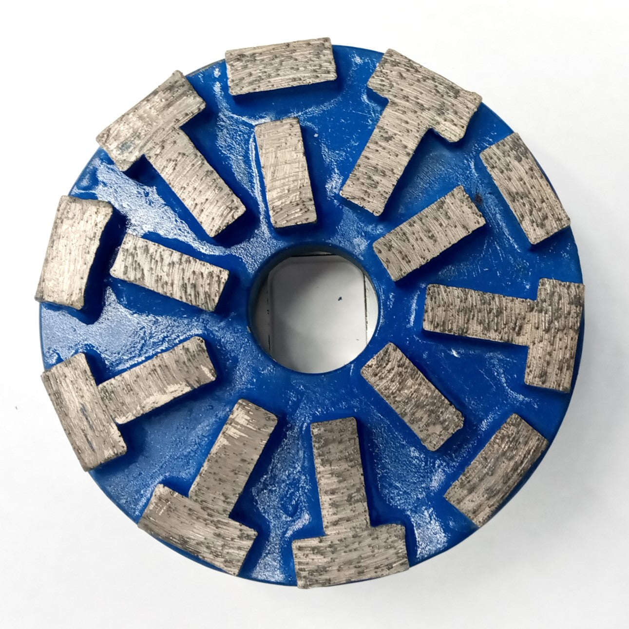 Fimad 6656 Flat Frontal Wheel 05 Segmented Snail Lock