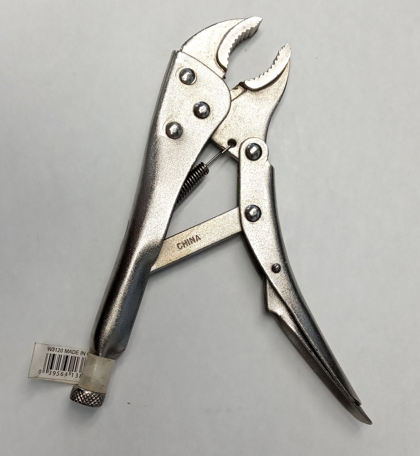 Wilmar W3120 7" Curved Jaw Locking Pliers