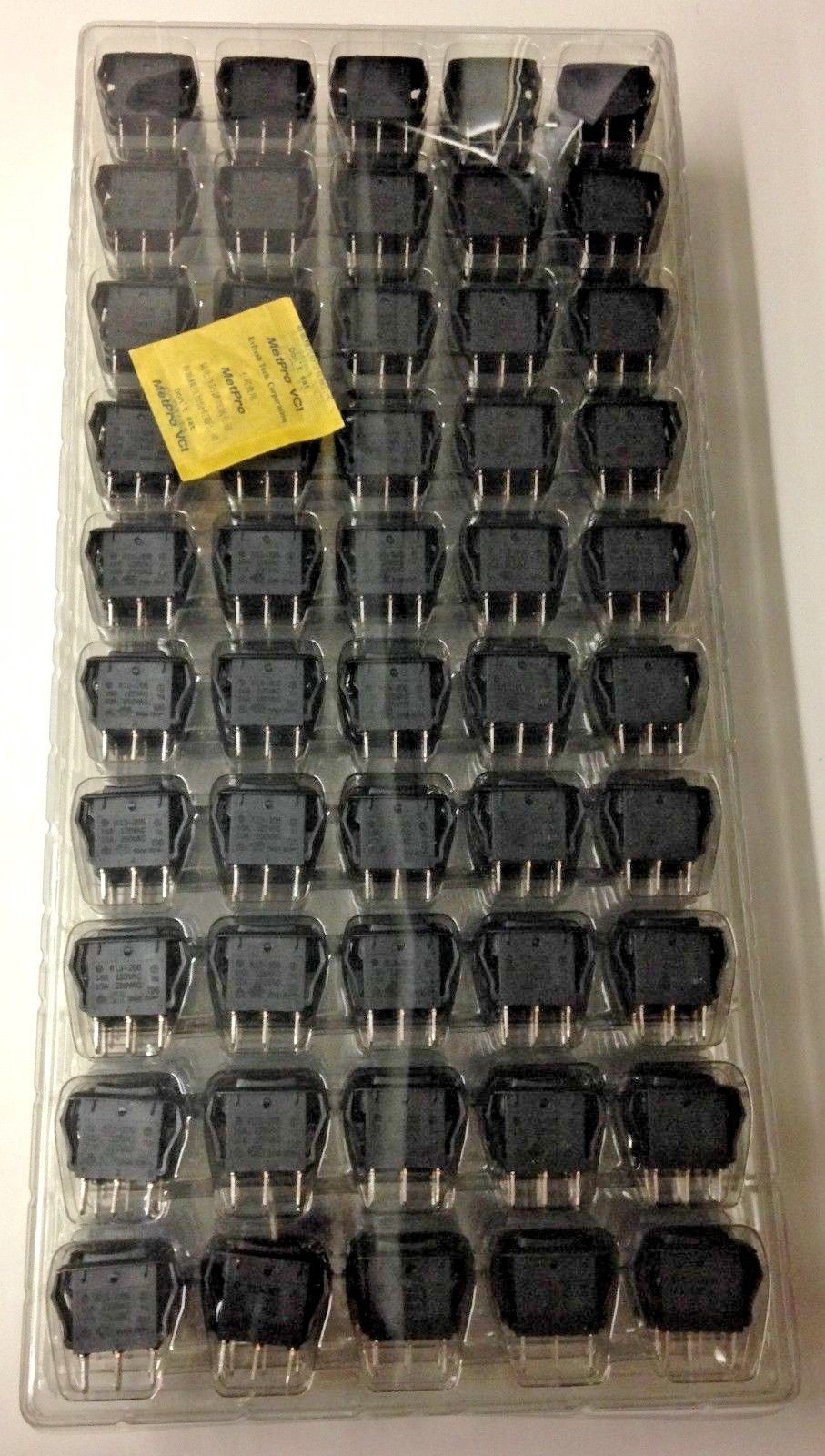 Gardner SPDT Momentary (On)-Off-(On) Rocker Switches 7400007 250 PCS