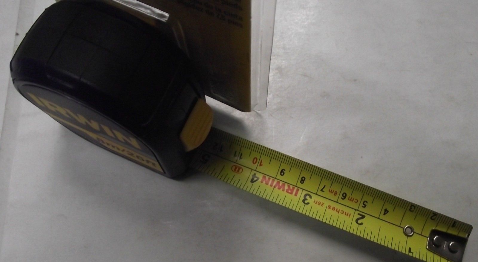 Irwin 1789113 26' x 1" Blade Inch & Millimeter Tape Measure