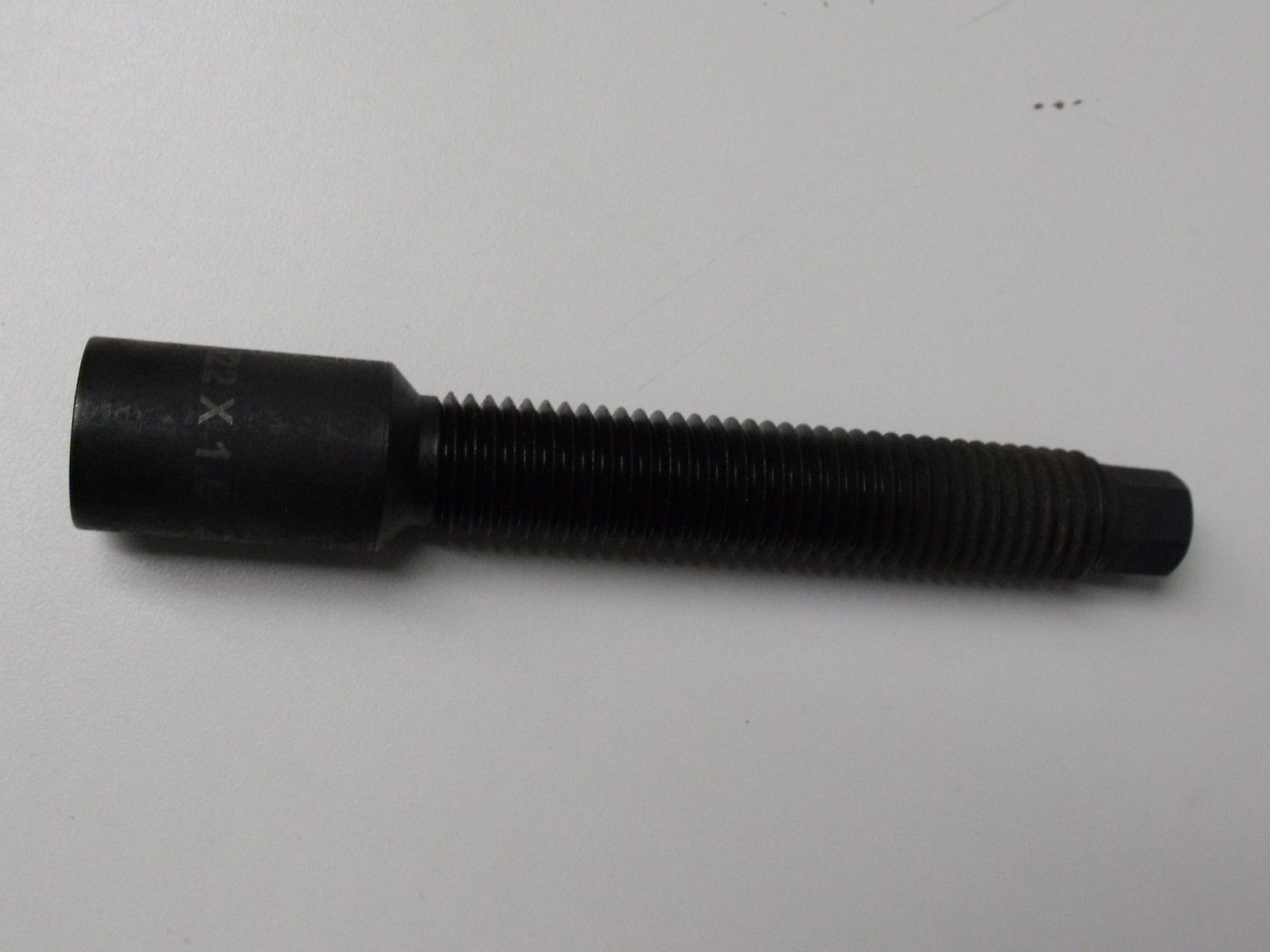 Forcing Screw Front Crankshaft Sprocket & Seal Installer for 2.7 Liter Engines
