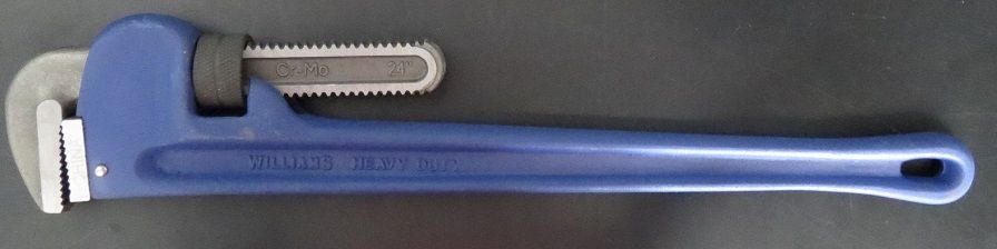 JH Williams 13528 Cast Iron Pipe Wrench 24" With Scale