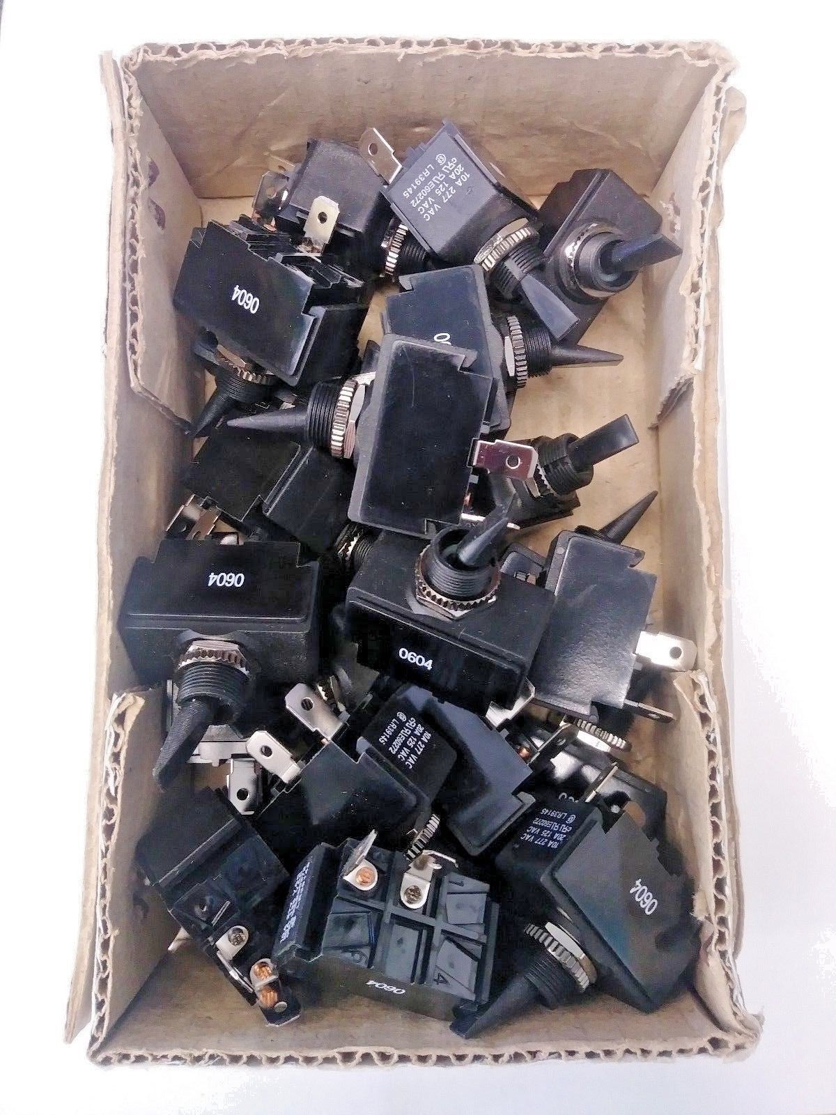 Gardner Bender 7000049 SPST Double Insulated, Plastic Toggle Switches 25 Pieces