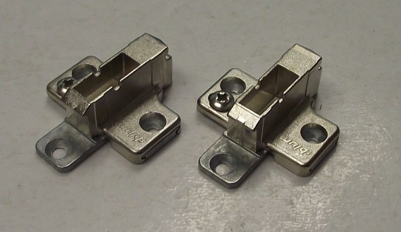 Blum 175H7190 Cabinet Hinge CLIP Top 2pc Wing Mounting Plate 9mm Clearance 2pcs