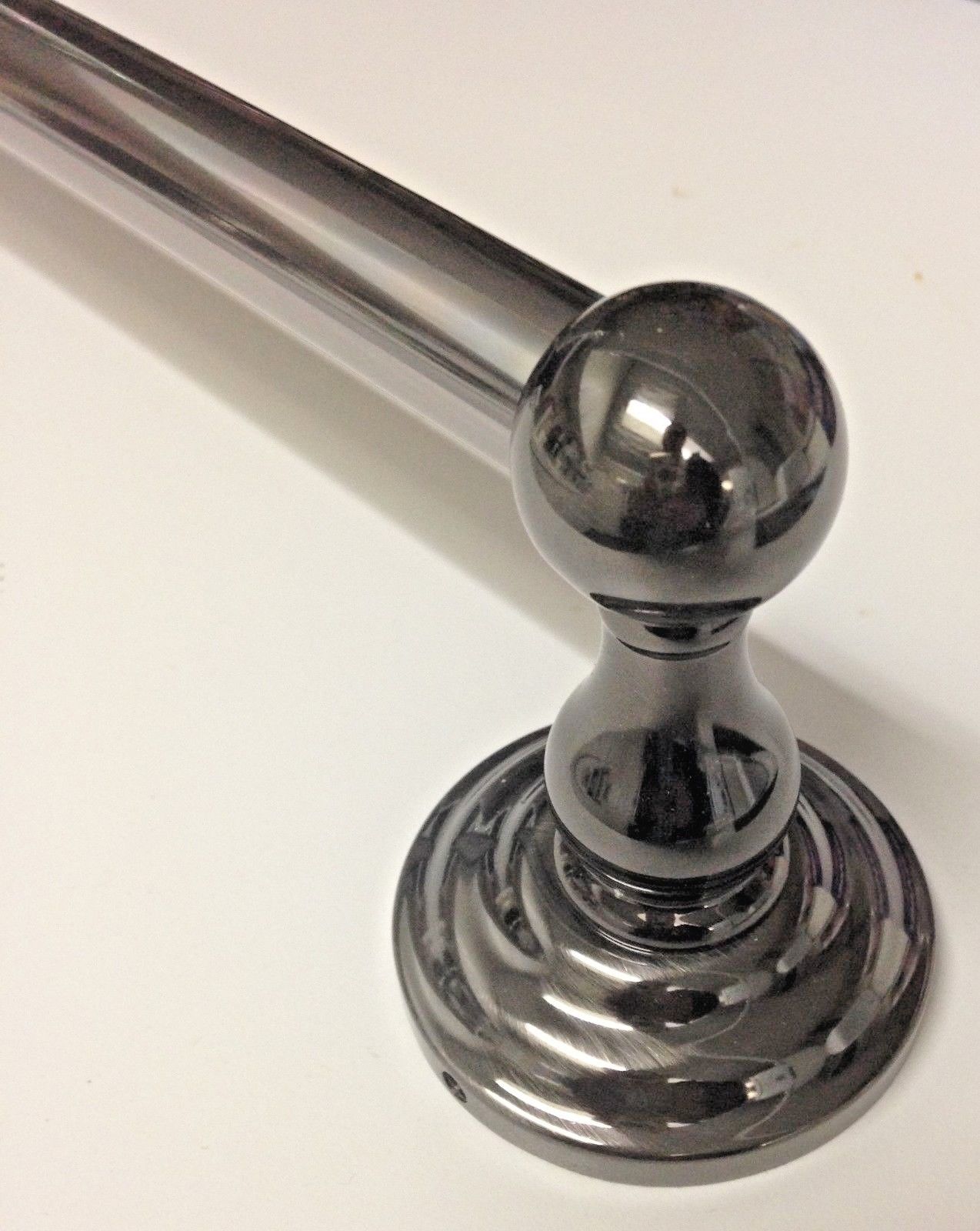 Taymor 04-AN6218 Brentwood Series 18" x 3/4" Antique Nickel Towel Bar