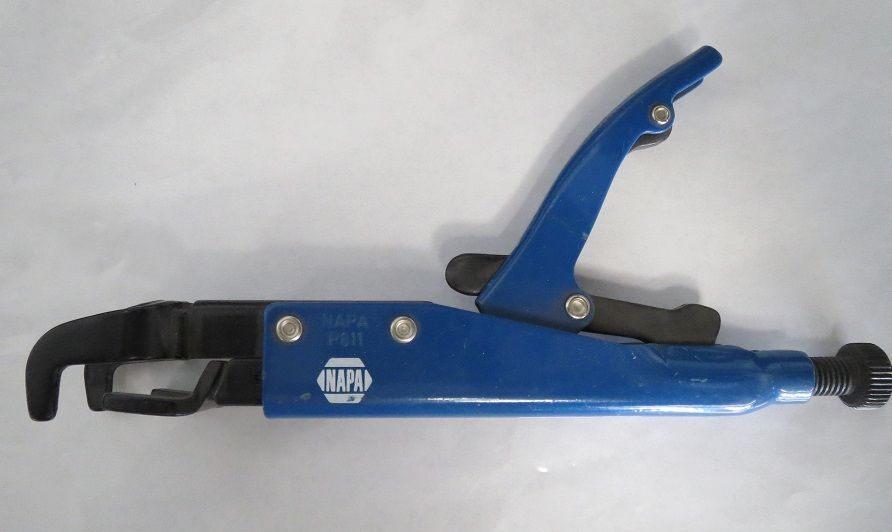 Napa Grip-On 7" Axial Grip LL-Shaped Locking Pliers P811 Spain