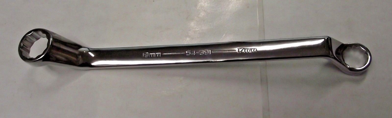 Armstrong 54-391 12 Point Full Polish 45° Offset Box Wrench 17 x 19mm USA