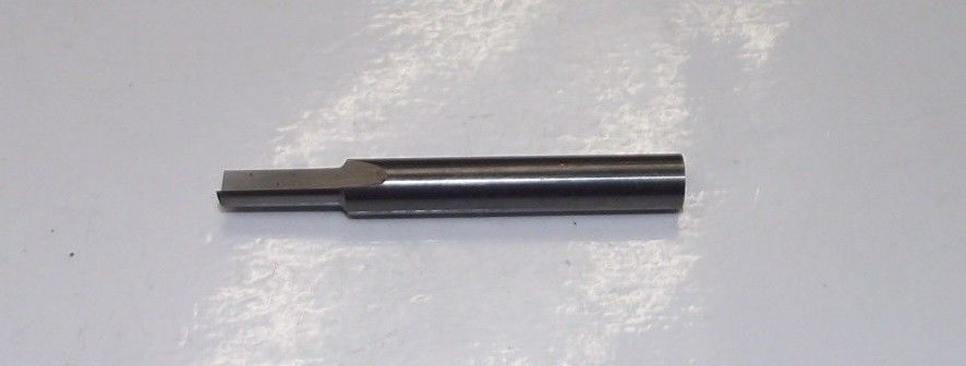 Bosch 76995 Carbide Straight Router Bit 5mm Cut 6mm Shank USA RB-23
