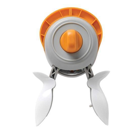 Fiskars 158480-1001 3-in-1 Rotating Corner Squeeze Punch (Dot to Dot)