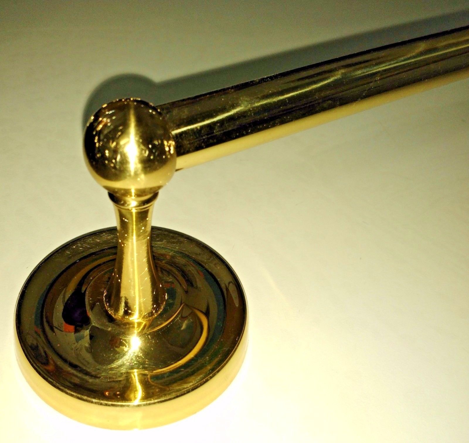 Taymor 04-PB8218 Classique Concealed Series 18" x 5/8" Towel Bar Polished Brass