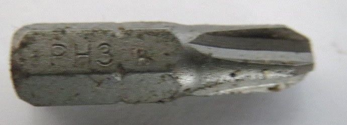 Bulk 1" No. 3 Phillips 1/4" Screw Bit Tips 530 Pieces