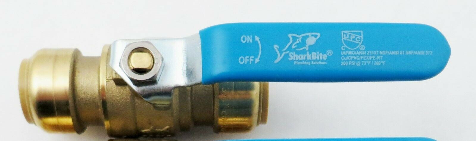 Sharkbite 818100 Brass 3/4-in Push-to-Connect Ball Valve