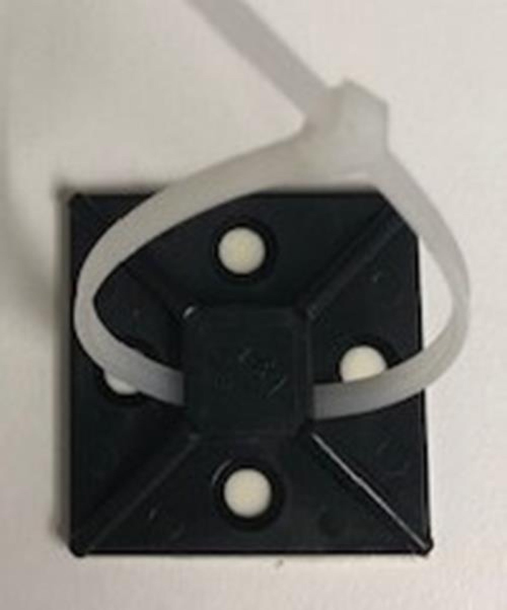 1½ x 1½ Cable Tie Base Mounts for 3/8 Cable 100 Pieces