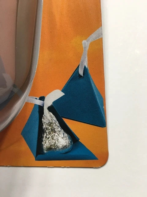 Fiskars 4XL Lever Punch 3-D Triangle Craft Scrapbook 117010