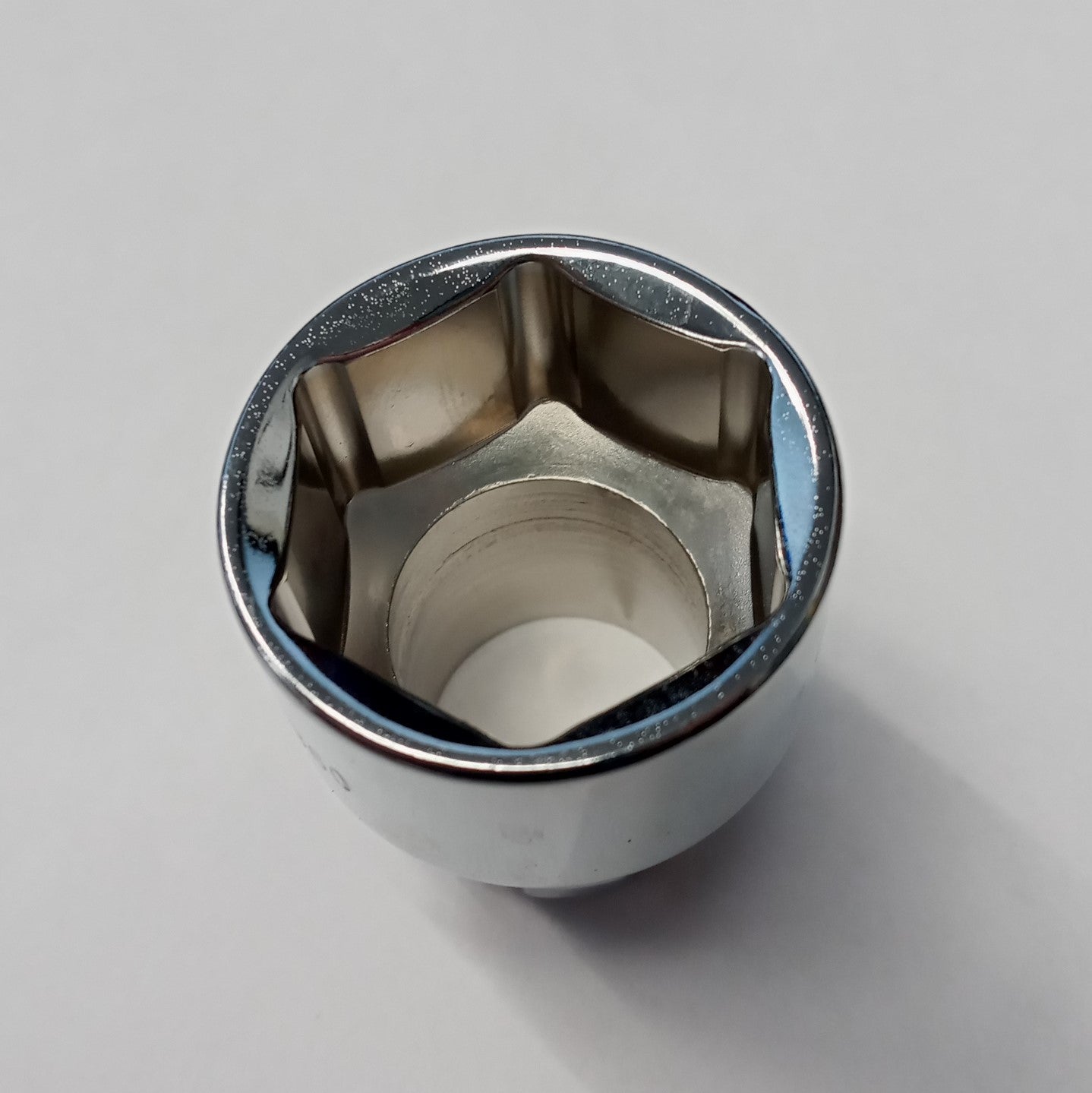Gearwrench 142360GR 1/2" Drive Pass Thru 6 Point Standard SAE Socket 1-1/8"