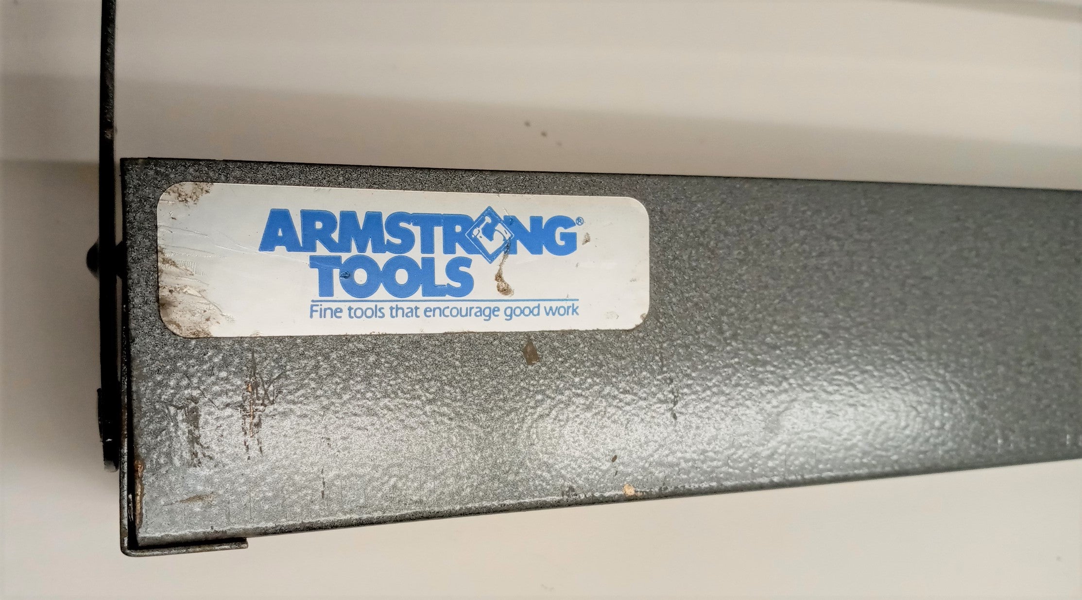 Armstrong 16-685 9-1/2" x 1-1/2" Tote Tray USA