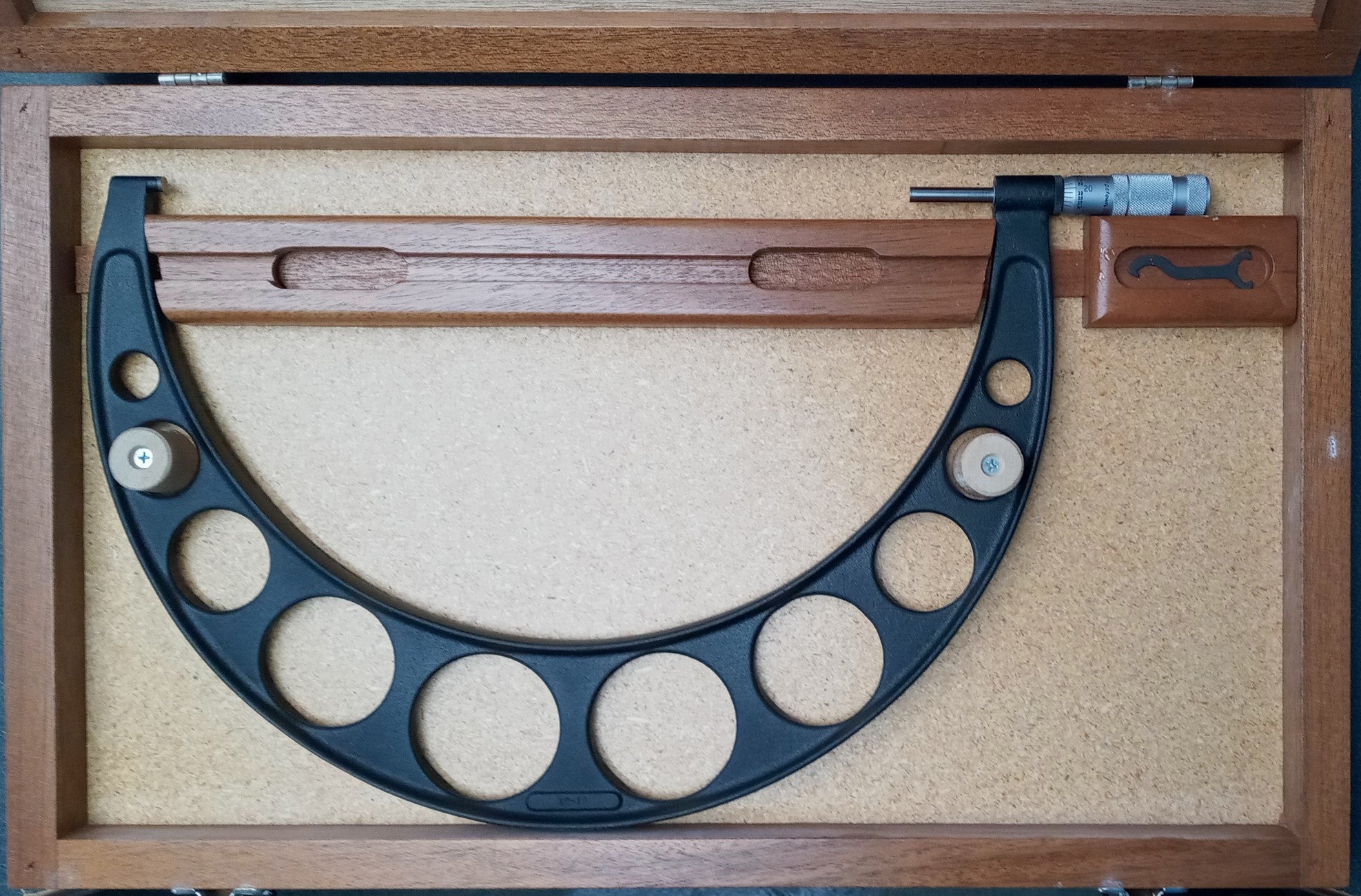 Brown & Sharpe 4559913018 12-13" Outside Micrometer ST Line