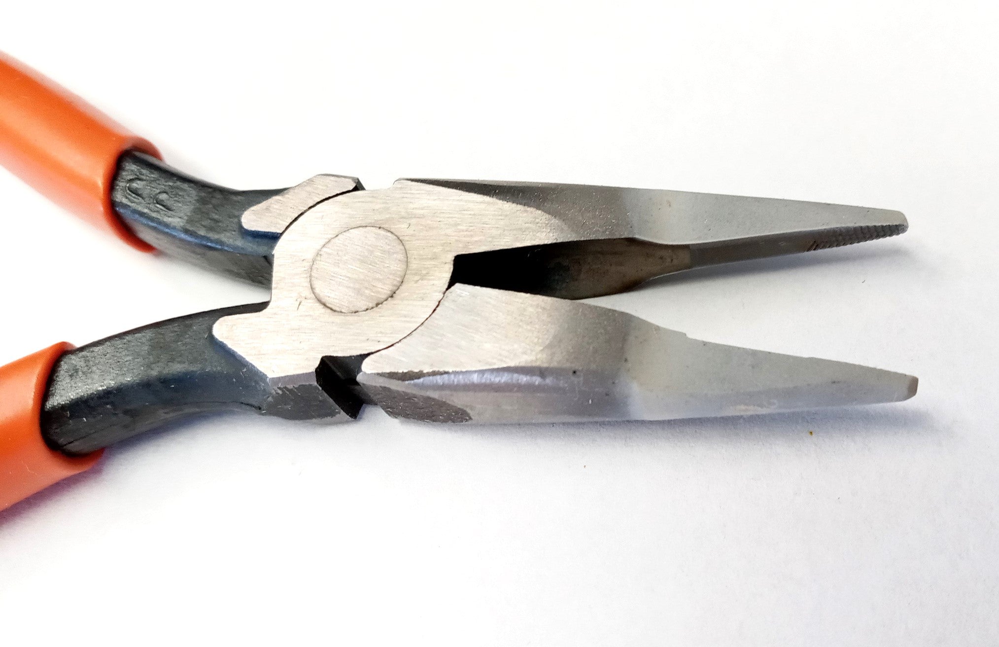 Crescent 10226CAO C Short Nose Aluminum Oxide Insulated Tip Pliers USA