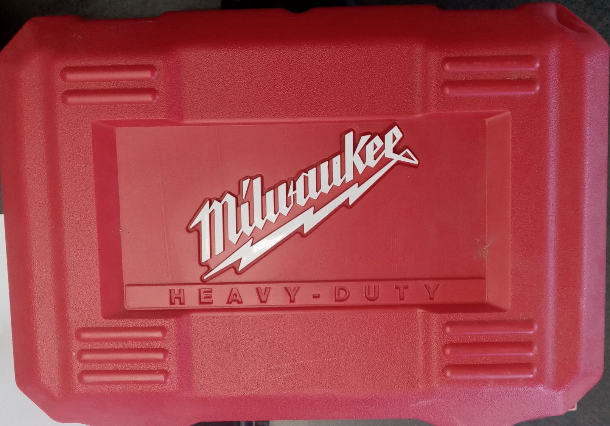 Milwaukee 0830-22 Cordless V18 6-1/2" Circular Saw (Old Stock 18V model) #106