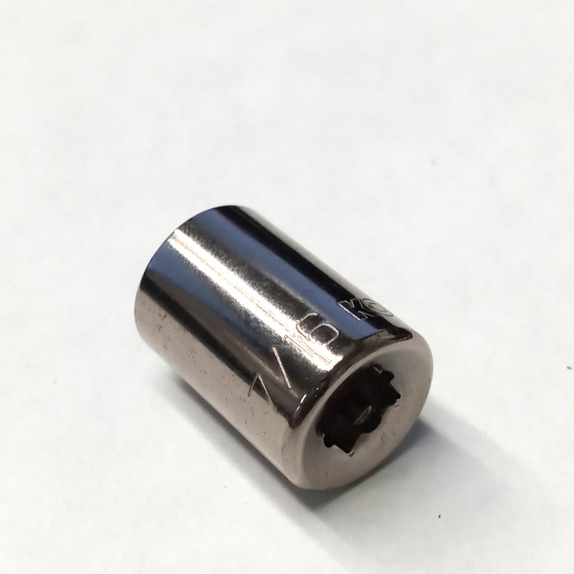 Kobalt 22744 7/16" 6 Point 1/4" Drive Socket USA