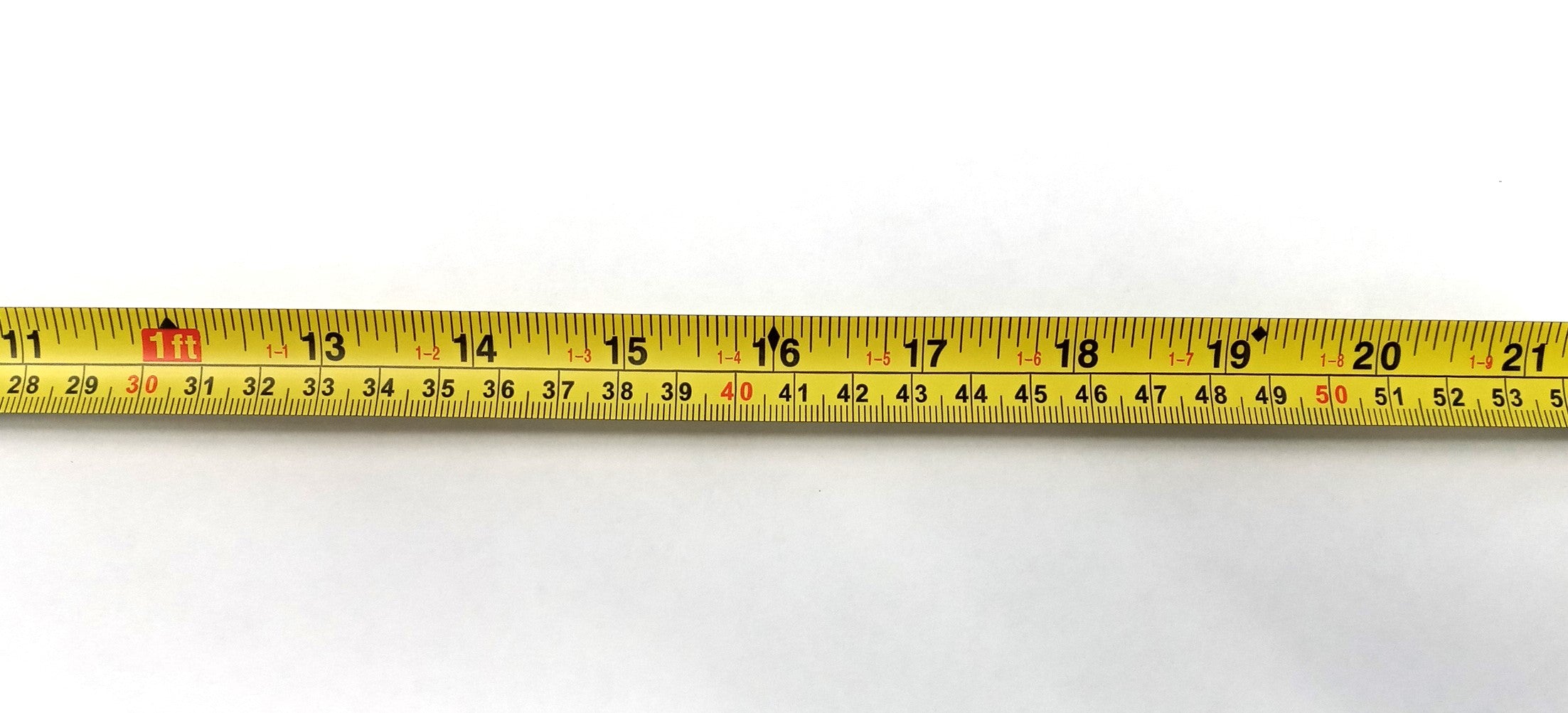 Irwin 13947 5m/16ft Metric Standard Retractable Locking Tape Measure