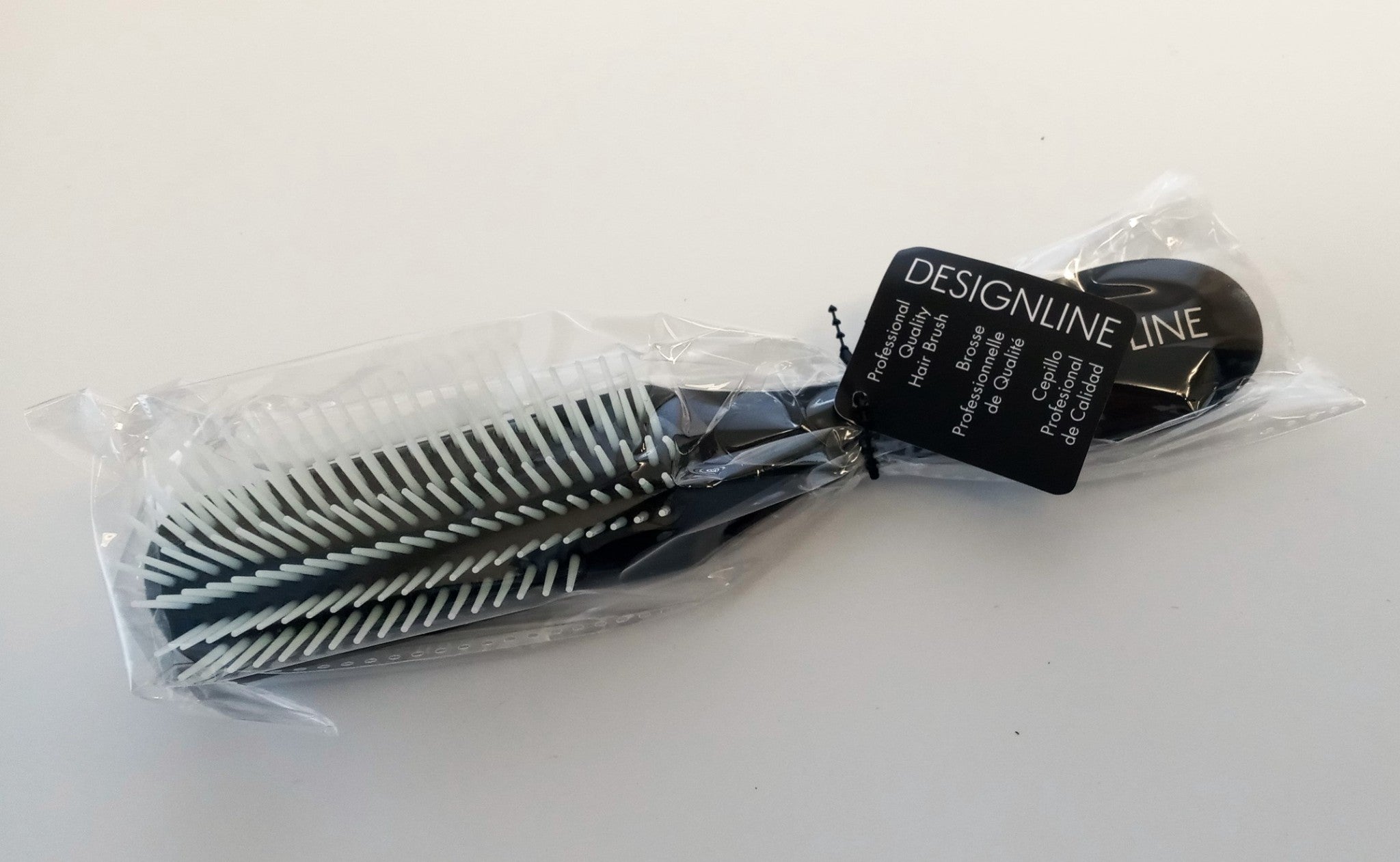 DESIGNLINE 188537 Curved Blow Drying Hairbrush with Ceramic Covered Plate