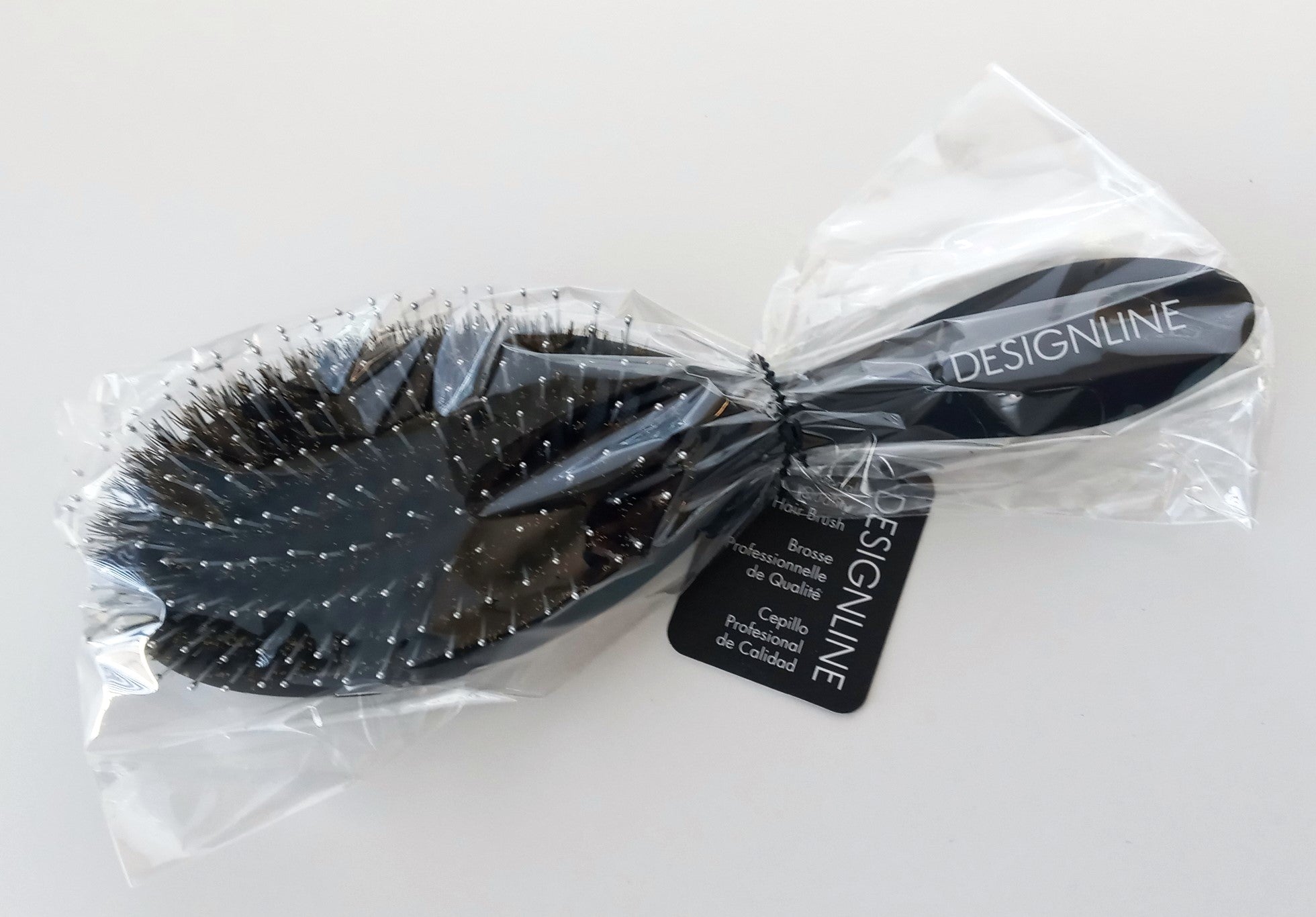 Regis DESIGNLINE 188536 Nylon Bristle and Boar Brush for Detangling & Styling