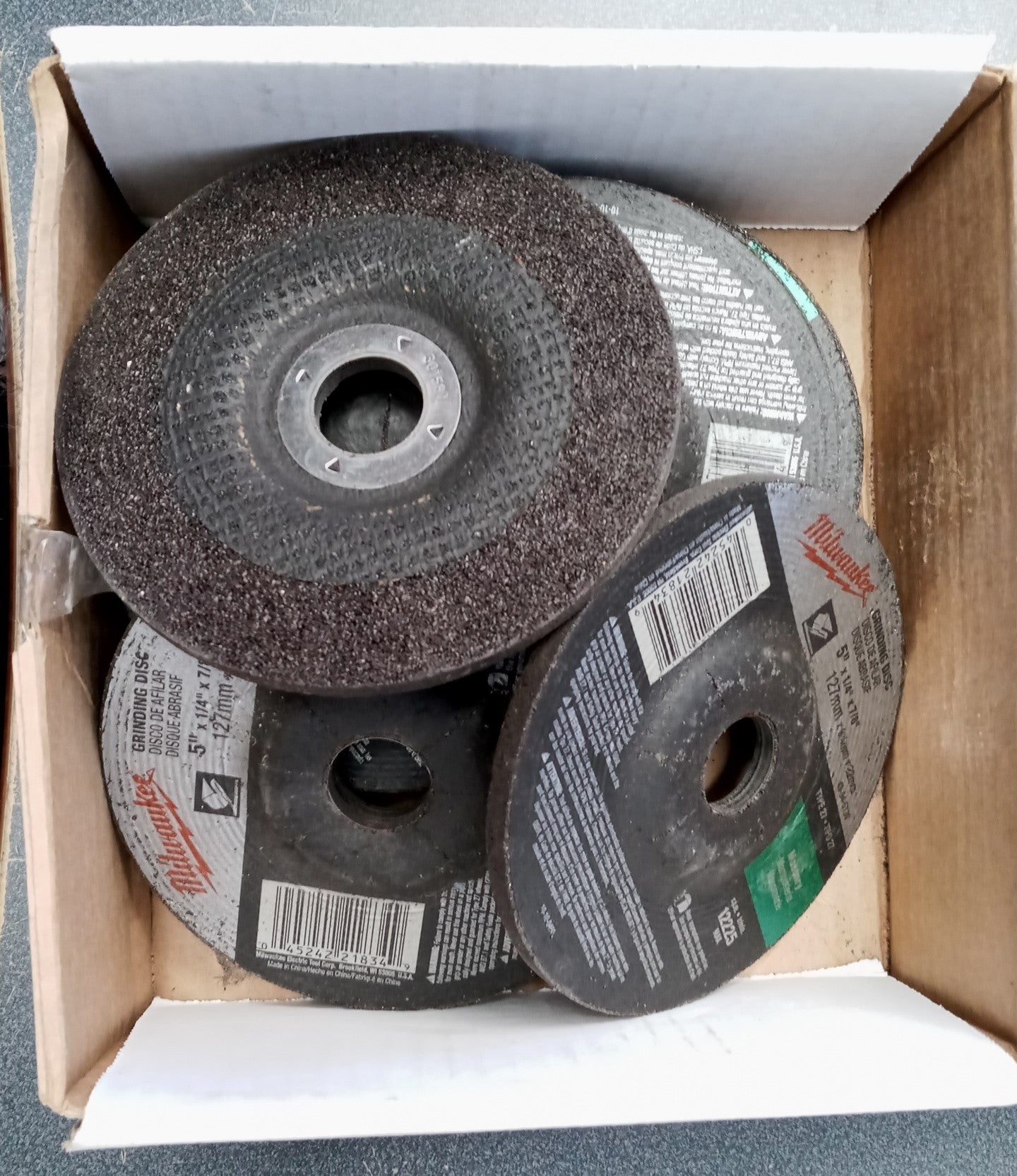 Milwaukee 49-94-5730 Type 27 GRINDING CUT-OFF DISC 5 x 1/4 x 7/8 - 10x pack