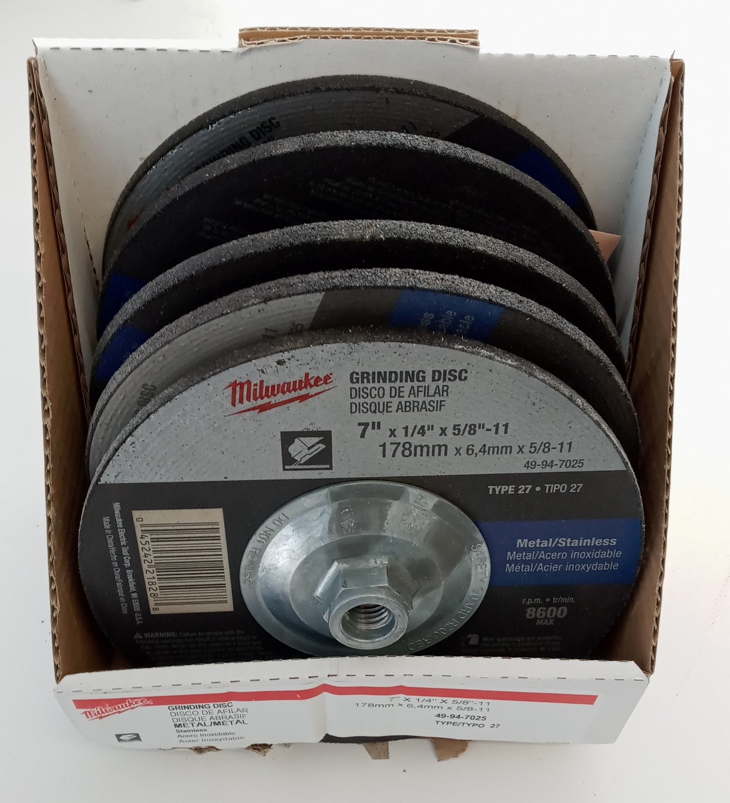 Milwaukee Tool 49-94-7025 7" X 1/4" X 5/8-11" Grinding Wheel (Type 27) 5pcs.