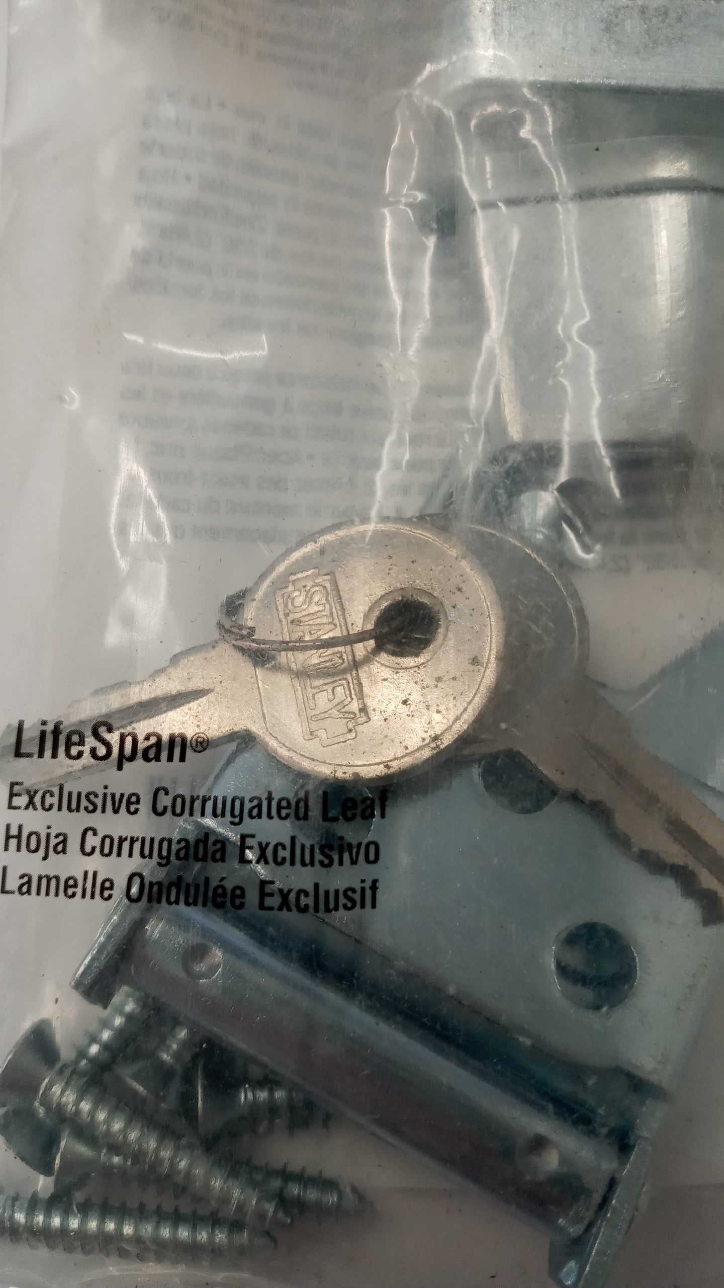 Stanley 3-1/2" Keylocking Steel Safety Hasp 75-5204
