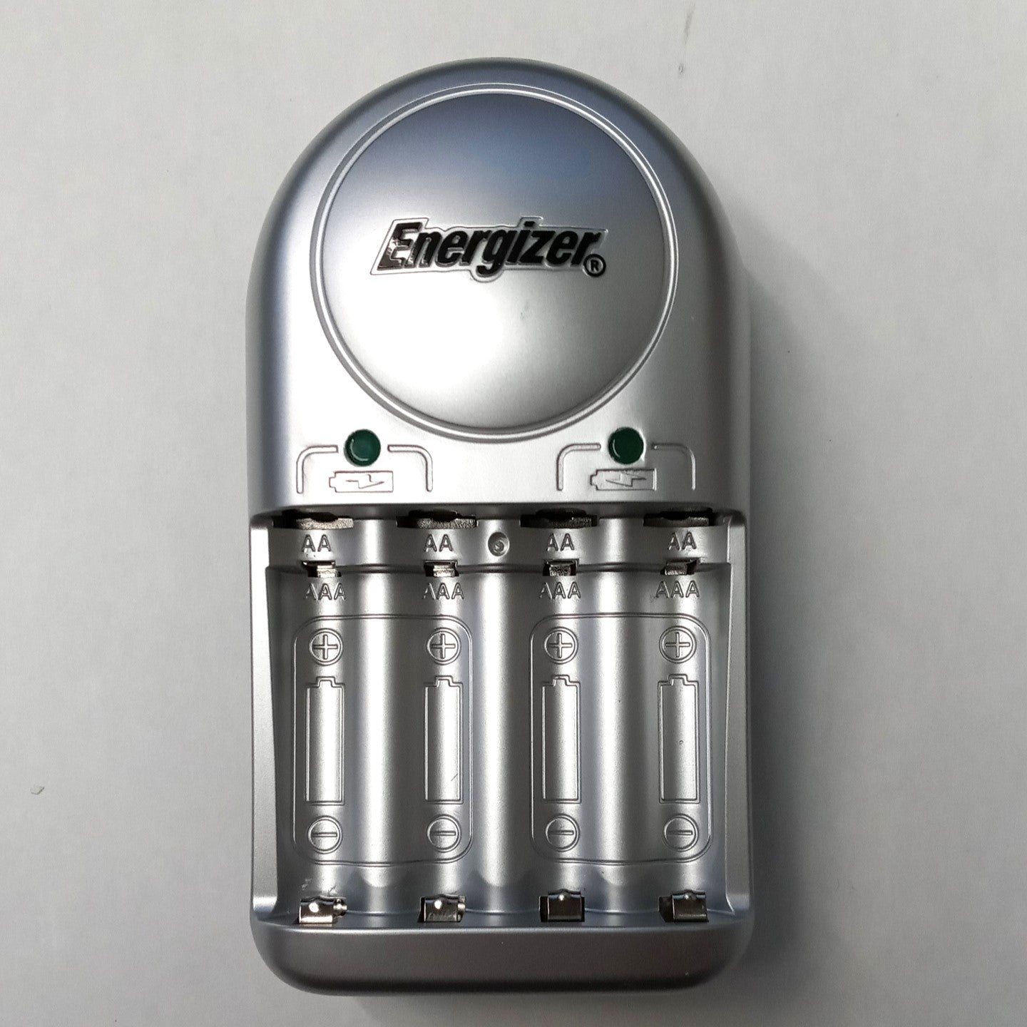 Energizer CHVCWB2 Recharge Basic Charger for AA & AAA Rechargeable Batteries