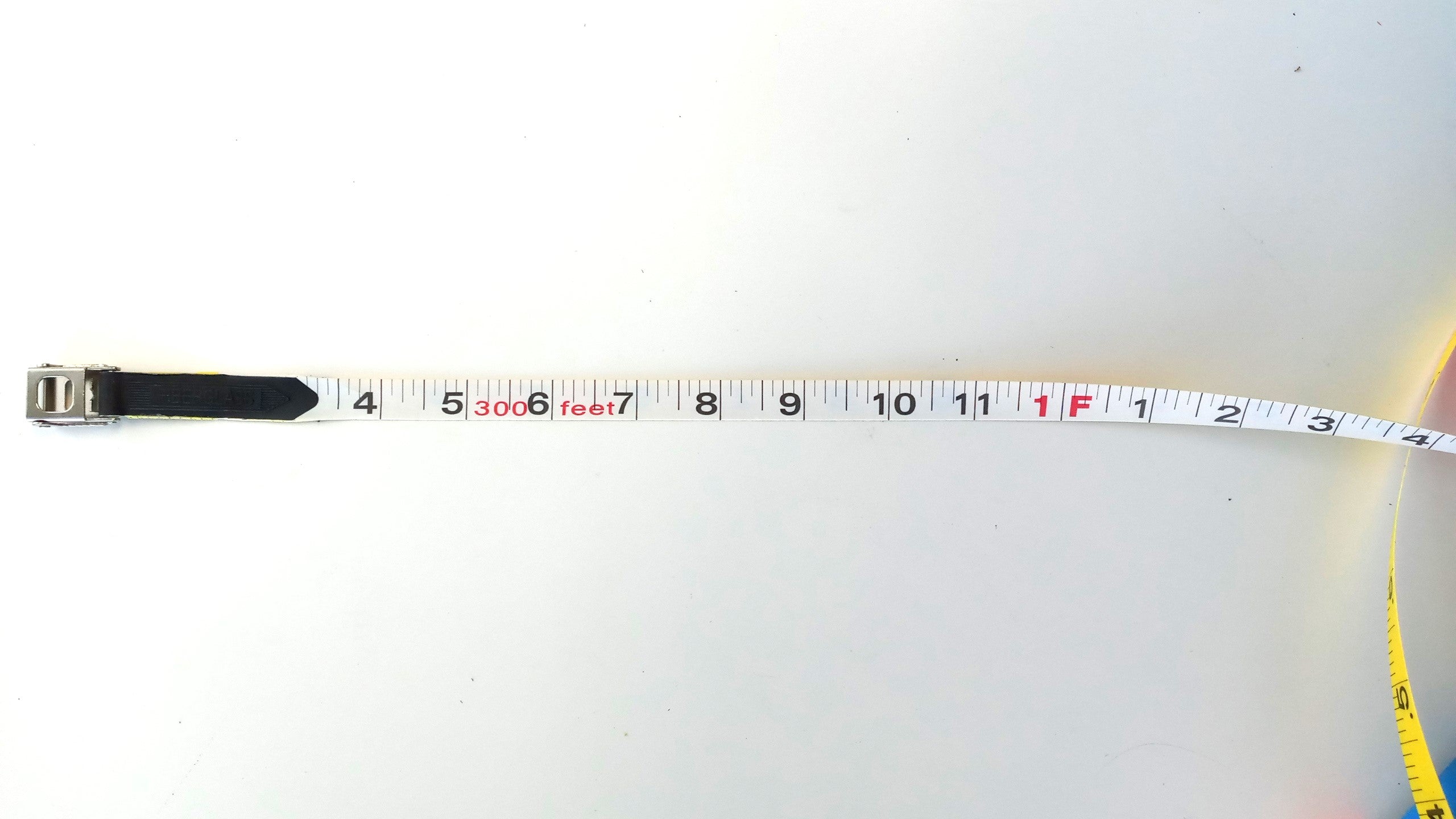 Lufkin L1709N Hi-Viz 1/2" x 300' Orange Fiberglass Tape Measure